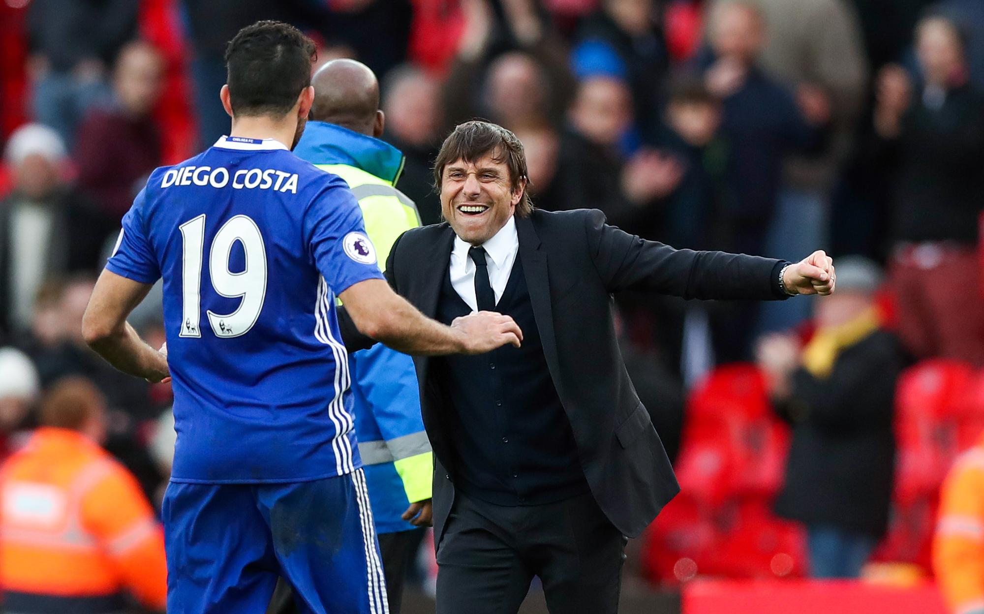 Chelsea : Antonio Conte « ne doit pas faire l'amour », selon Diego Costa