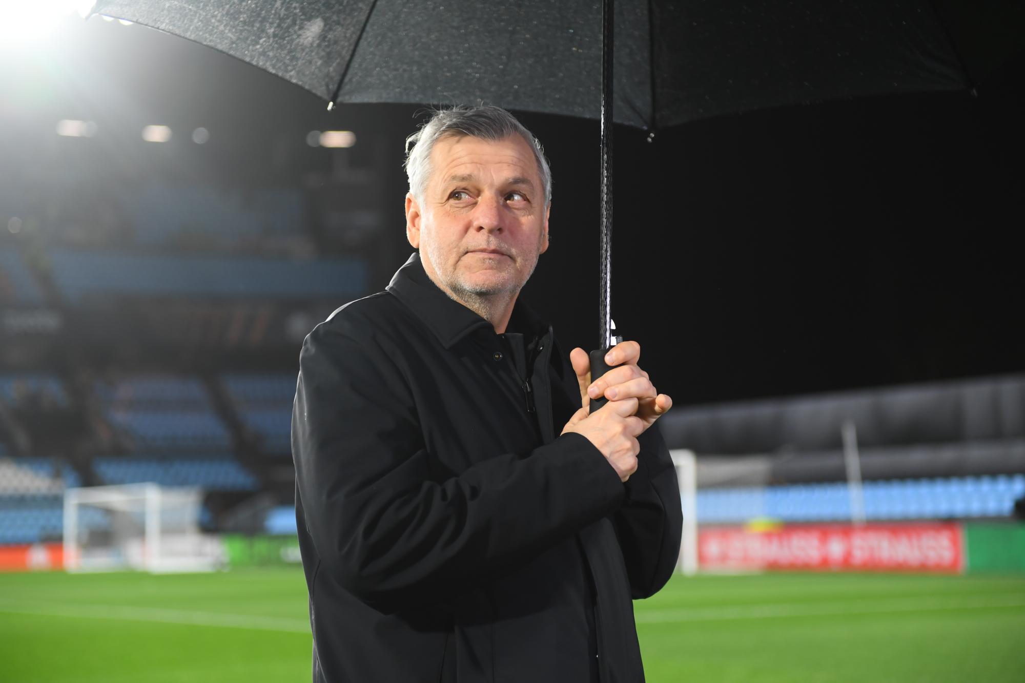 Bruno Genesio aurait demandé à quitter le LOSC, Olivier Létang a refusé