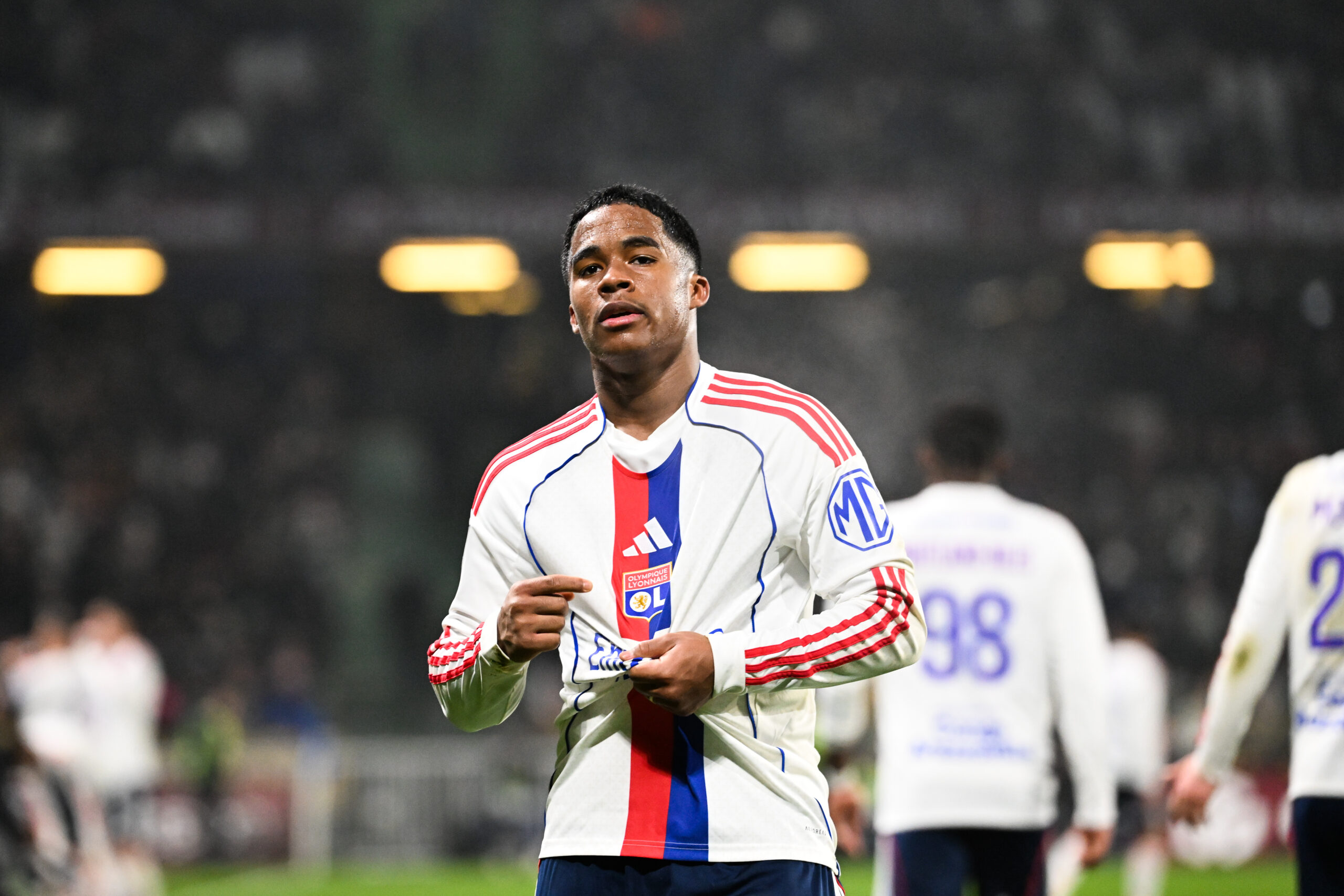 Ligue 1 : Sans pitié avec Metz, Endrick et Lyon restent perchés sur leur nuage