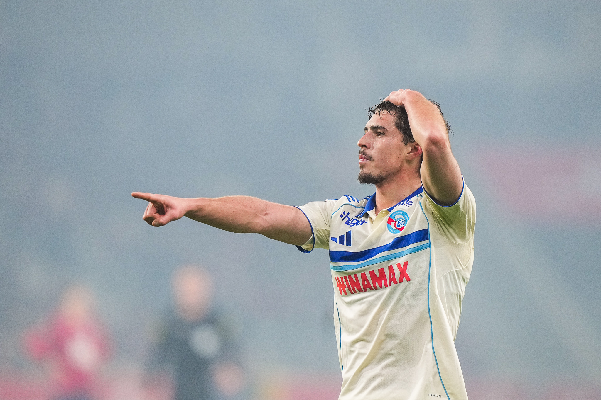 Ligue 1 : Strasbourg s'amuse dans le nord et plonge Lille dans la crise