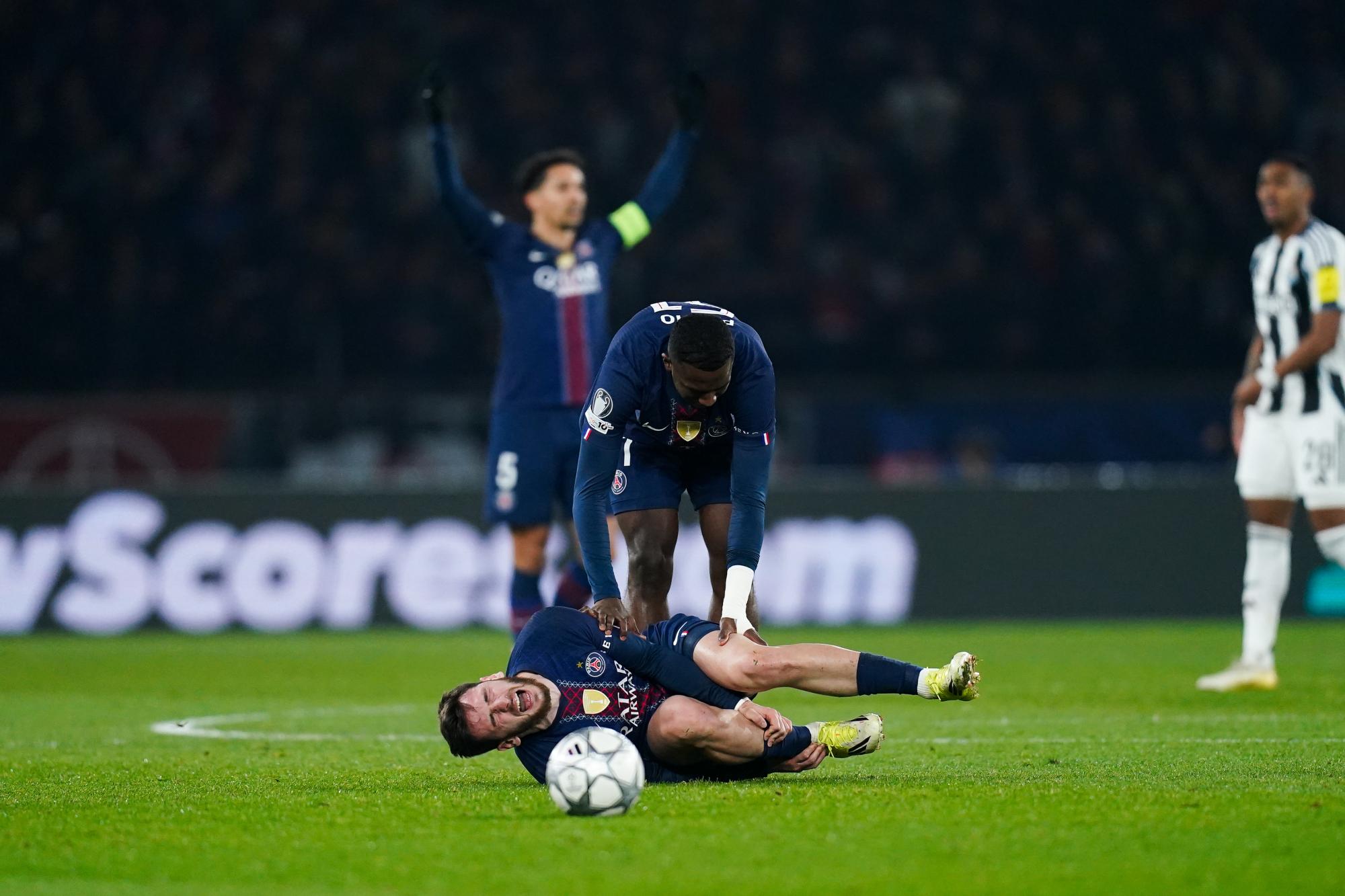 Khvicha Kvaratskhelia sera absent deux semaines