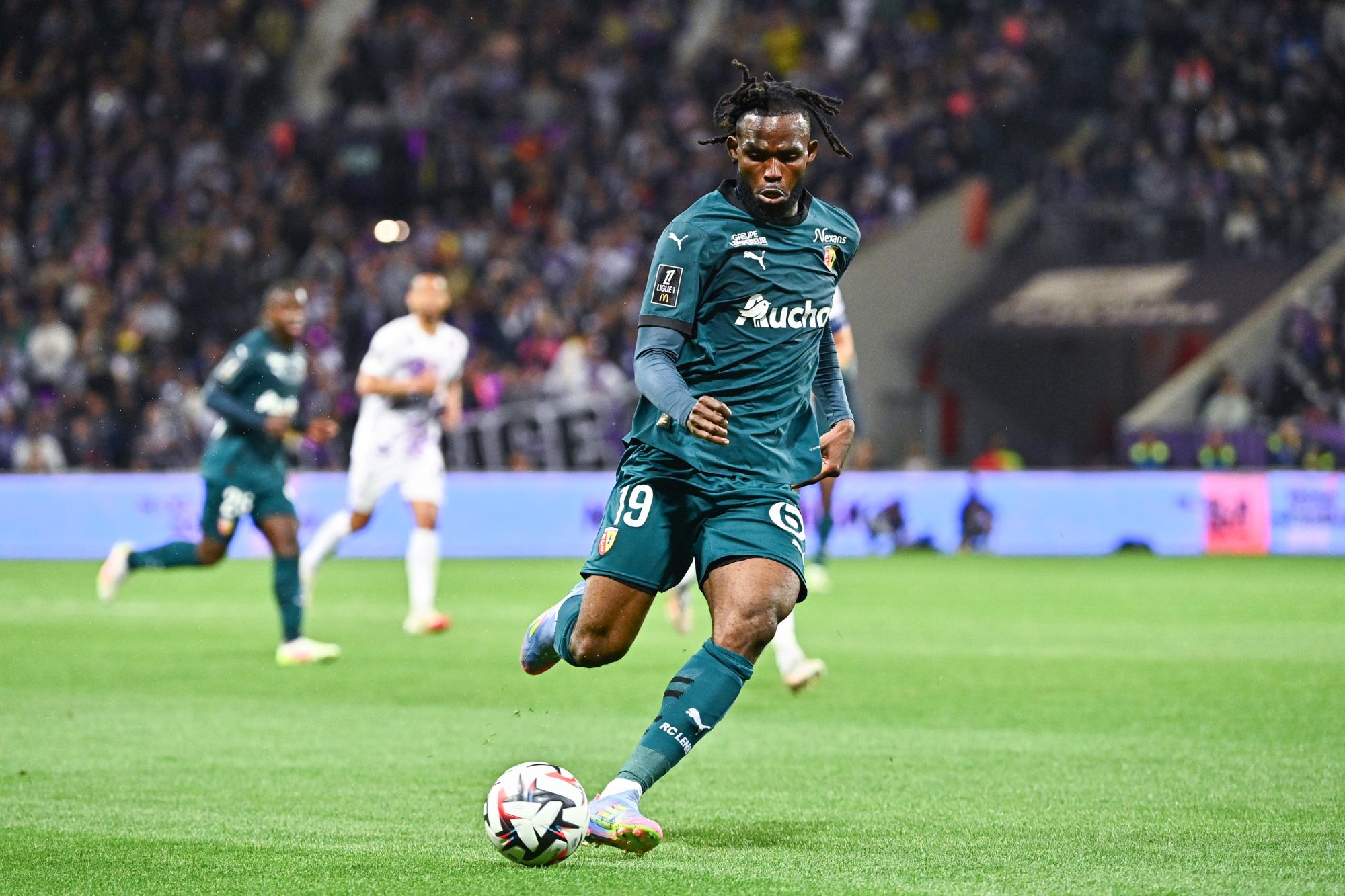 RC Lens : Goduine Koyalipou file à Angers en prêt