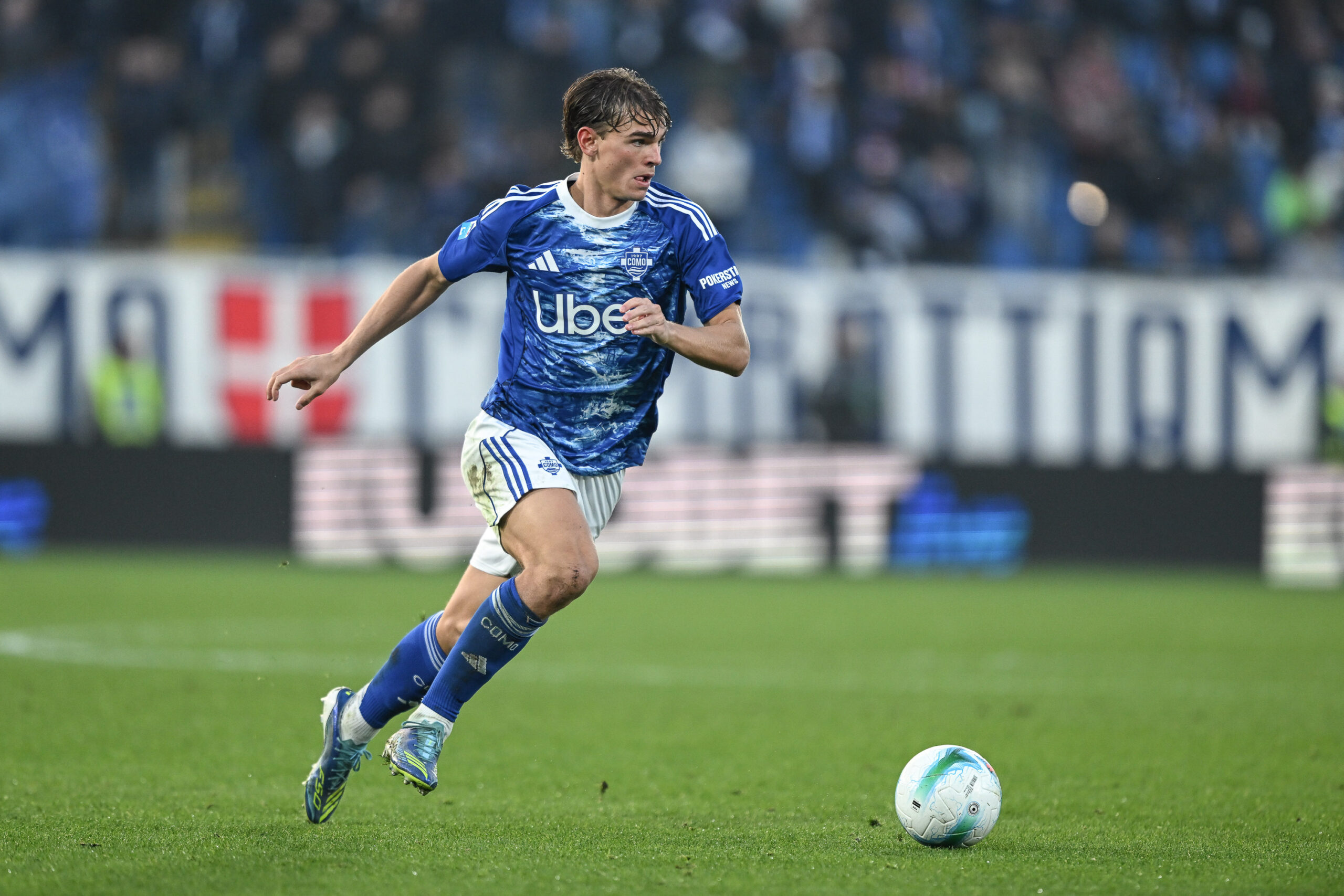 Nico Paz, le dernier des numéros 10 joue à Côme en Serie A