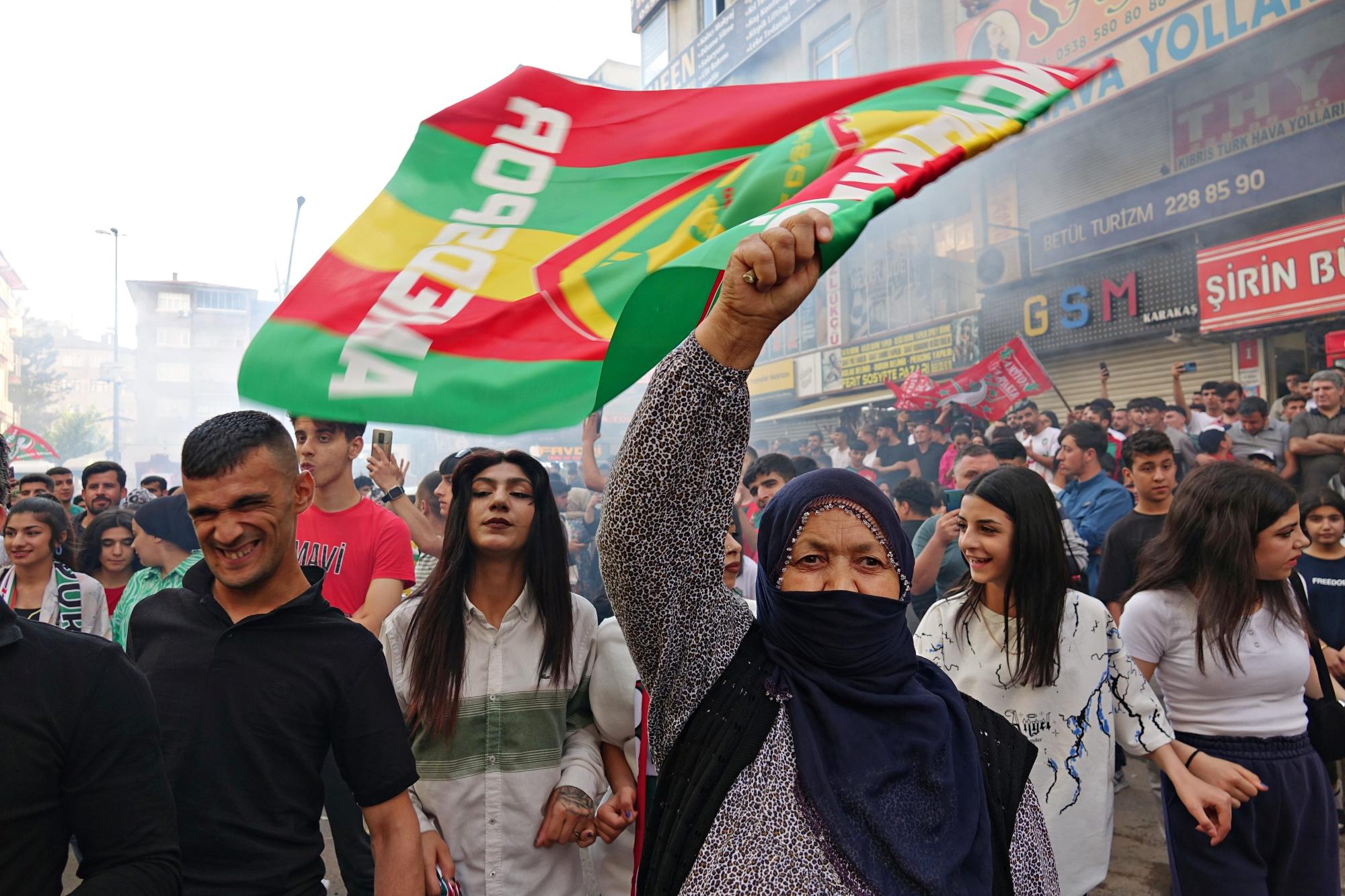 Un club turc sanctionné pour « propagande » pro-kurde