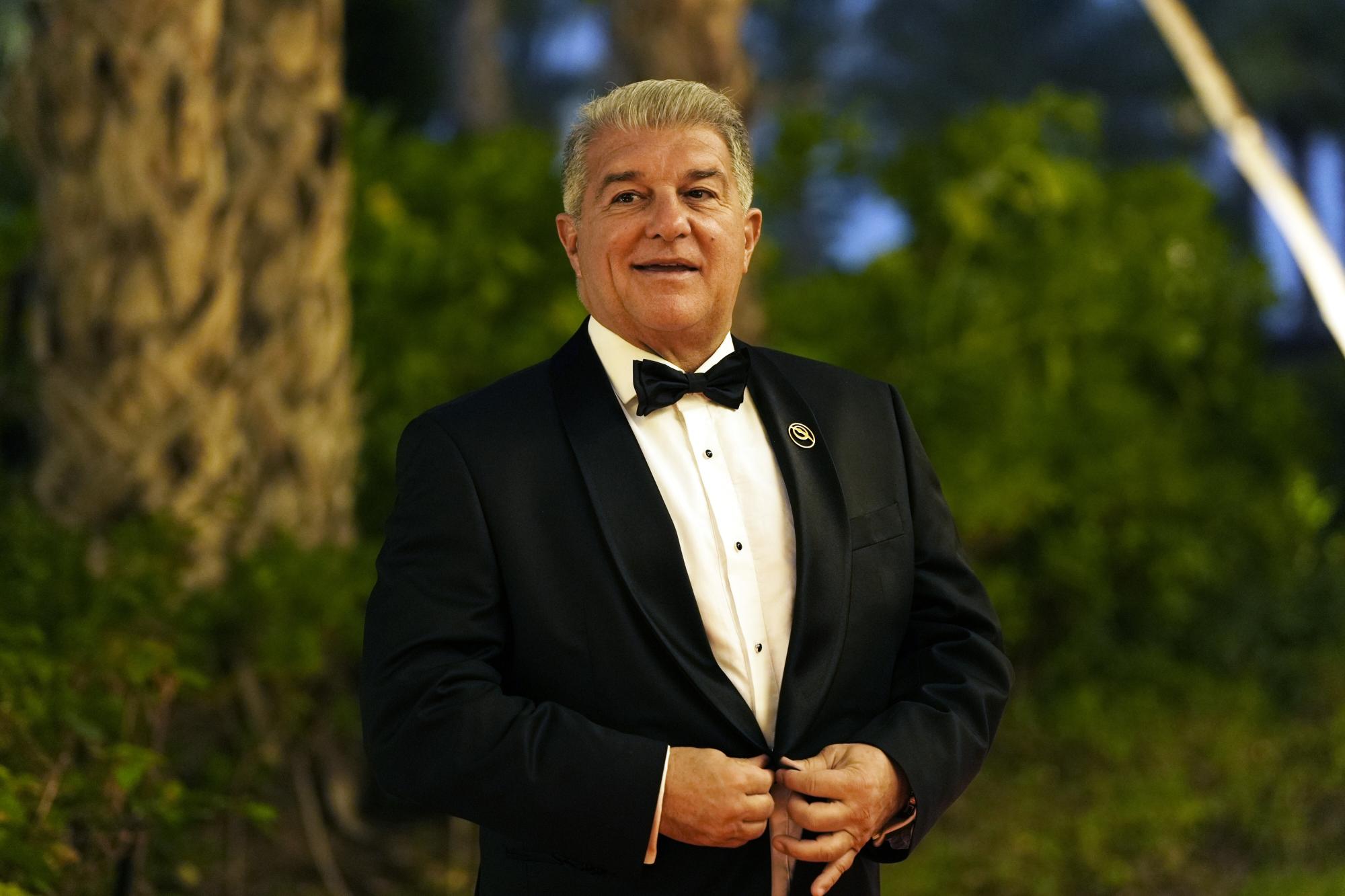 Mercato : Selon Joan Laporta, président de Barcelone, le mercato hivernal de son club est déjà terminé