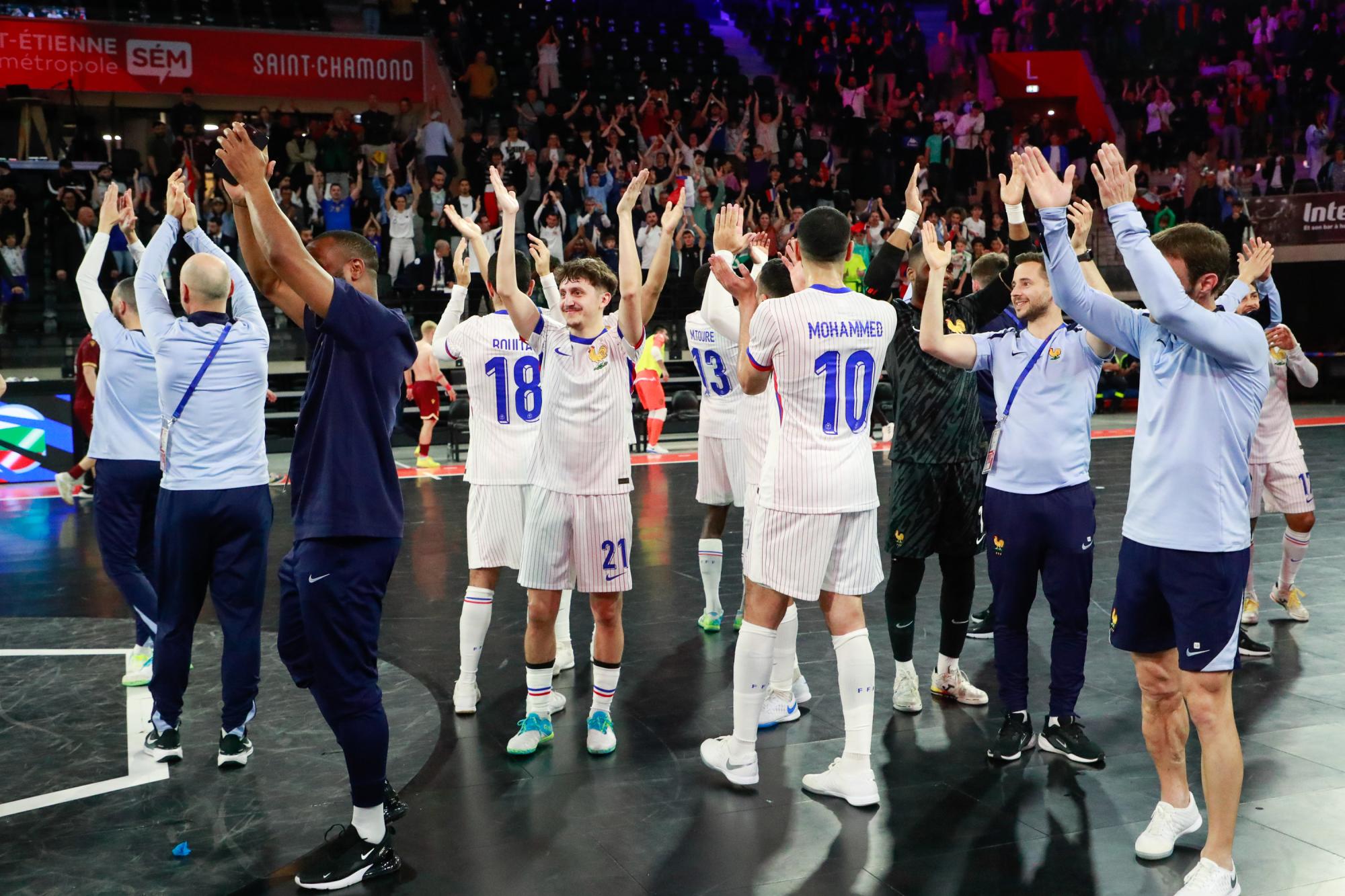 Euro futsal : la France bat l'Ukraine et se qualifie pour la première demi-finale de son histoire