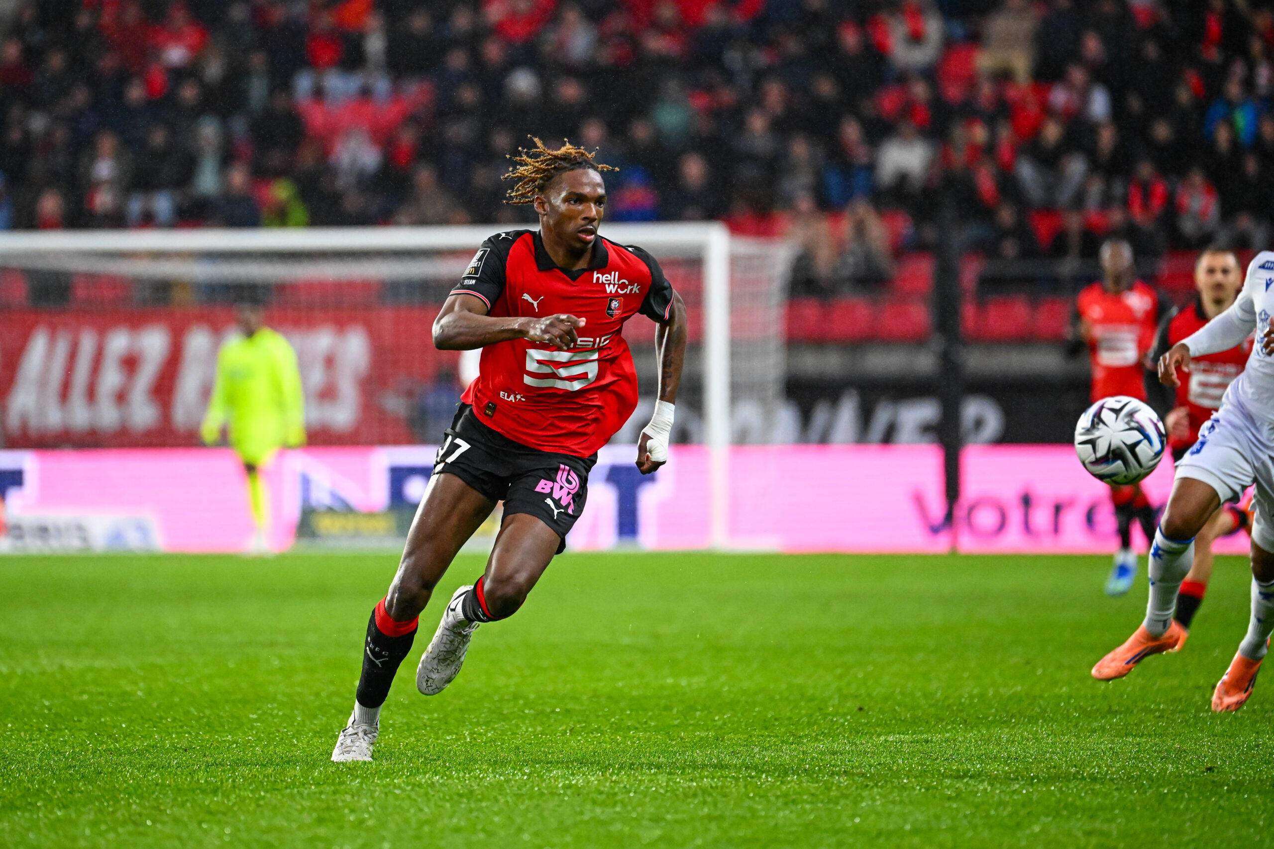 Mercato : vers un transfert record entre Rennes et Liverpool pour Jérémy Jacquet
