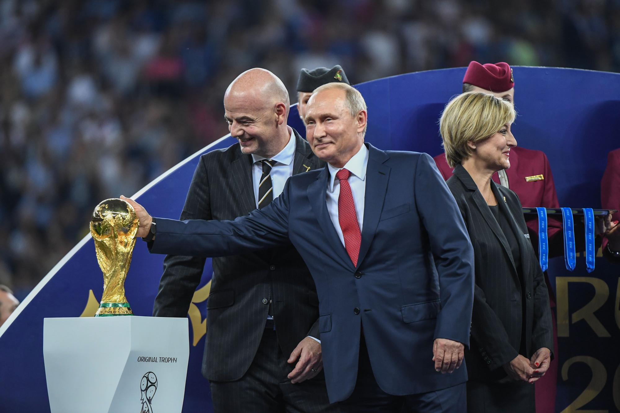 Gianni Infantino favorable au retour des sélections russes : pourquoi le sujet est-il mis sur la table par le président de la FIFA