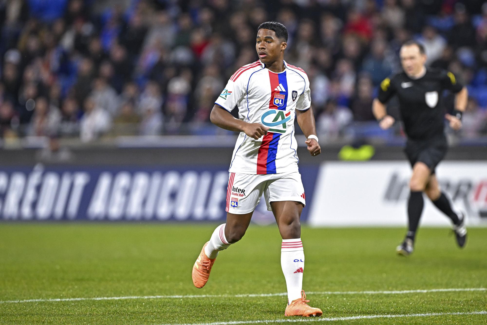 Endrick comparé à Karim Benzema après son but face à Laval en Coupe de France avec l'OL