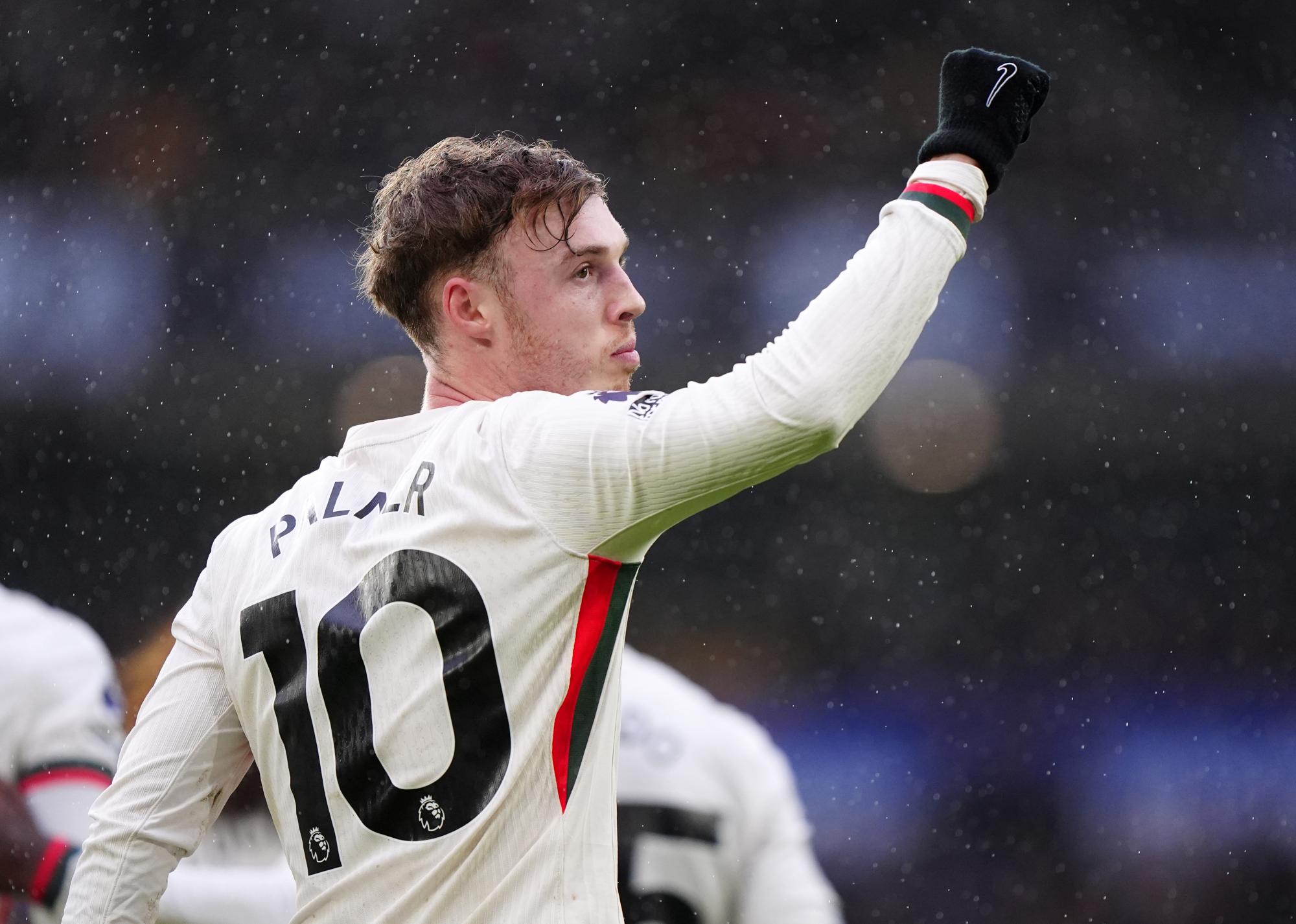 Premier League : Arsenal prend neuf points d'avance sur Manchester City, Cole Palmer sort le grand jeu avec Chelsea