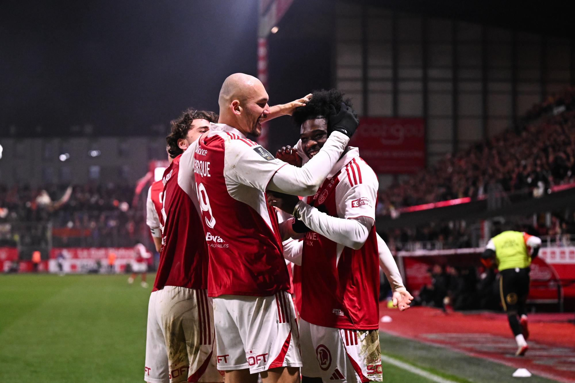 Ligue 1 : Brest s'offre le derby contre Lorient... et le Bâton de Bourbotte !