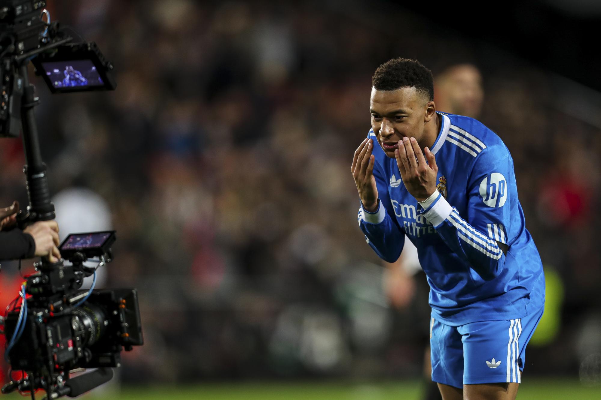 «/Tête de bite/» : le craquage de Kylian Mbappé contre les arbitres de Valence-Real Madrid