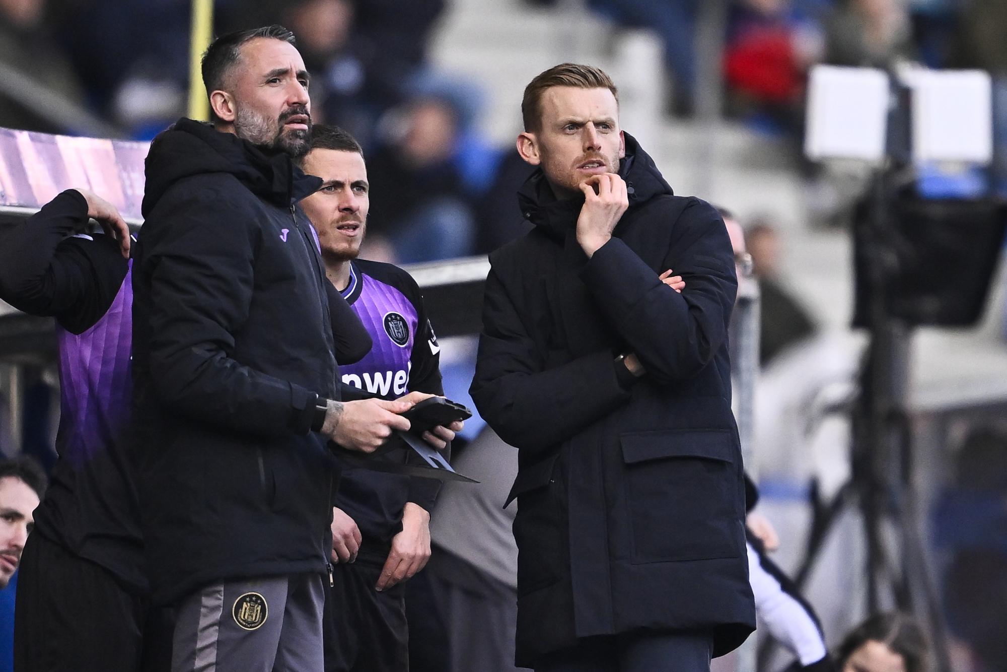 Edward Still n'est déjà plus l'entraîneur d'Anderlecht, qui perd tout son staff