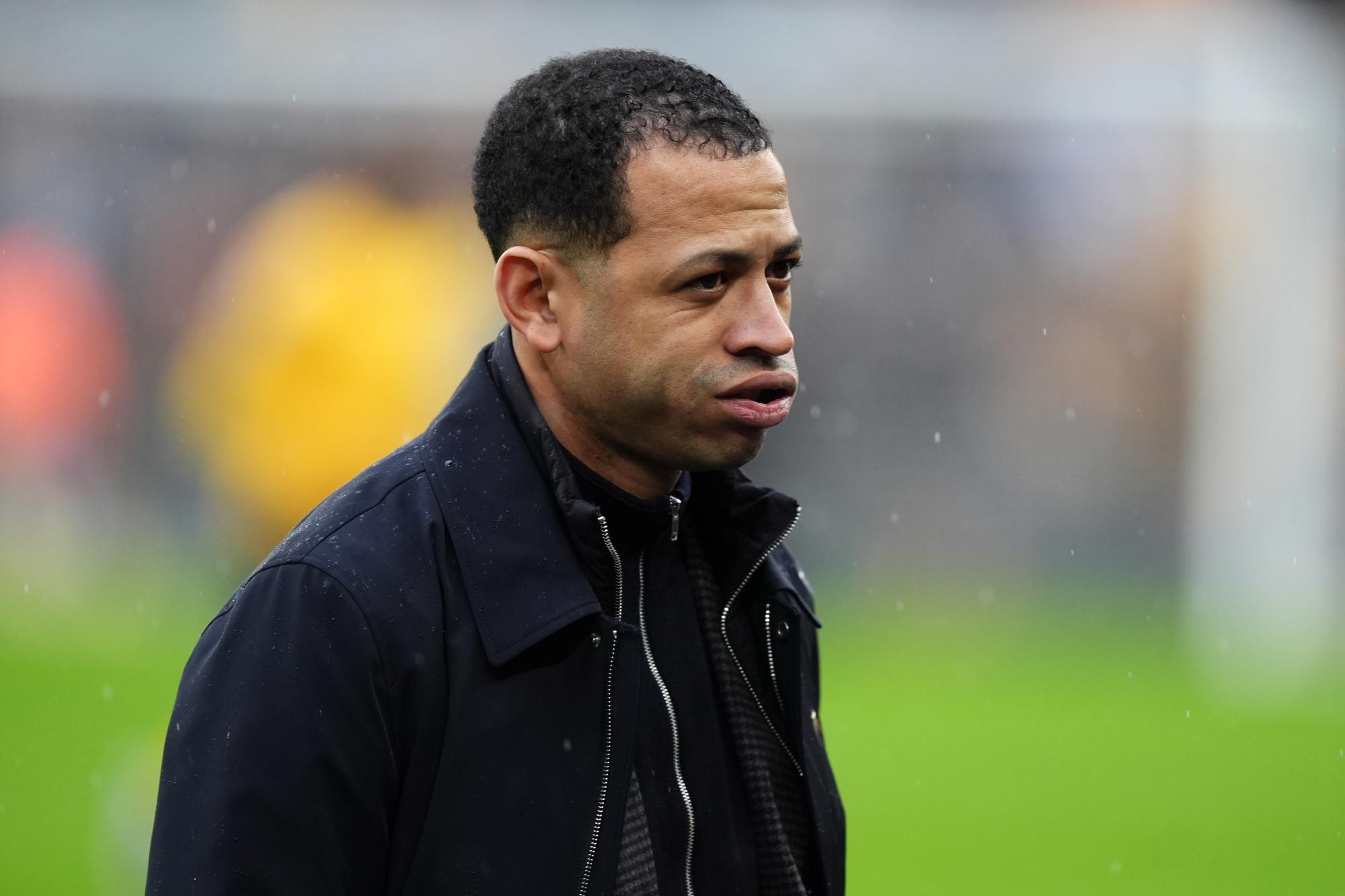 Liam Rosenior confie que les attaques en ligne pèsent sur sa famille