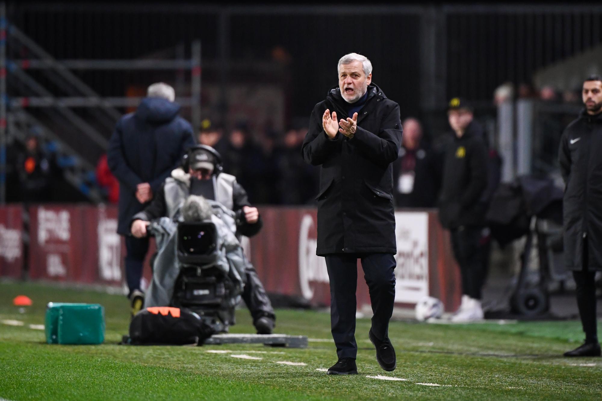 Bruno Genesio tente des choses pour réveiller l'attaque du LOSC