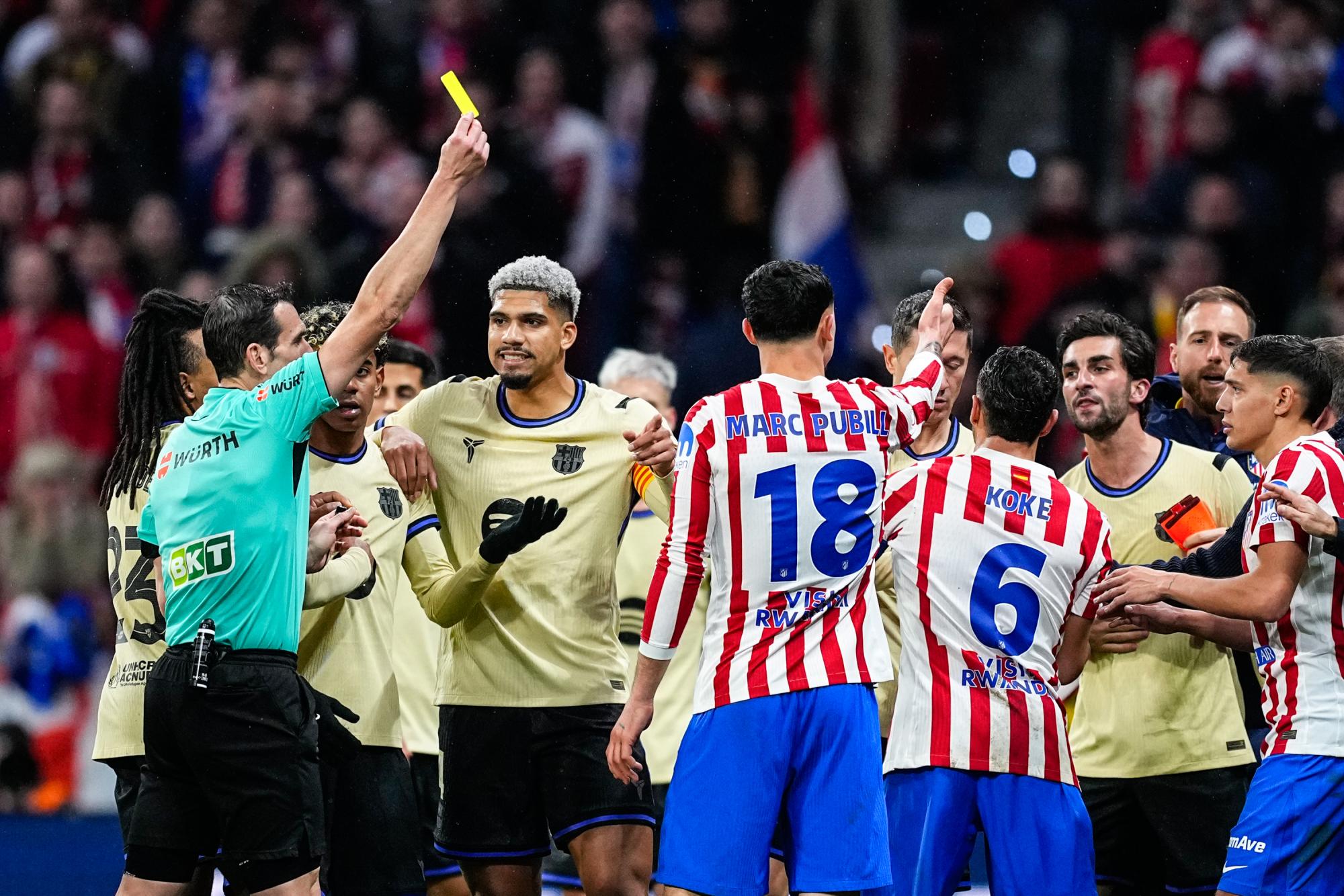 Barcelone : le club catalan dénonce l'arbitrage dans un communiqué et annonce l'envoi d'un courrier à la Fédération