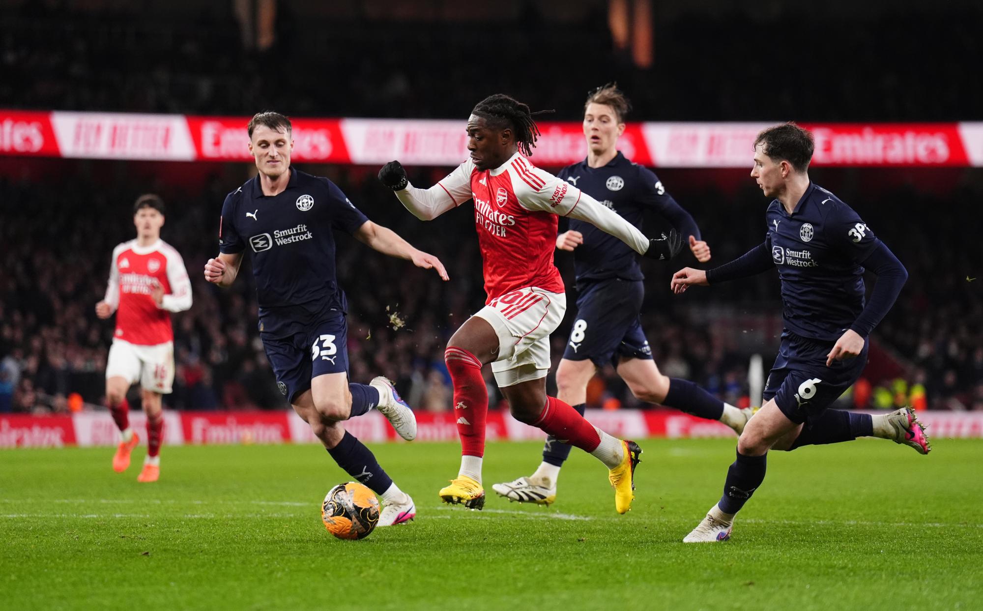 FA Cup : Arsenal écrase Wigan en 30 minutes et rejoint les huitièmes de finale