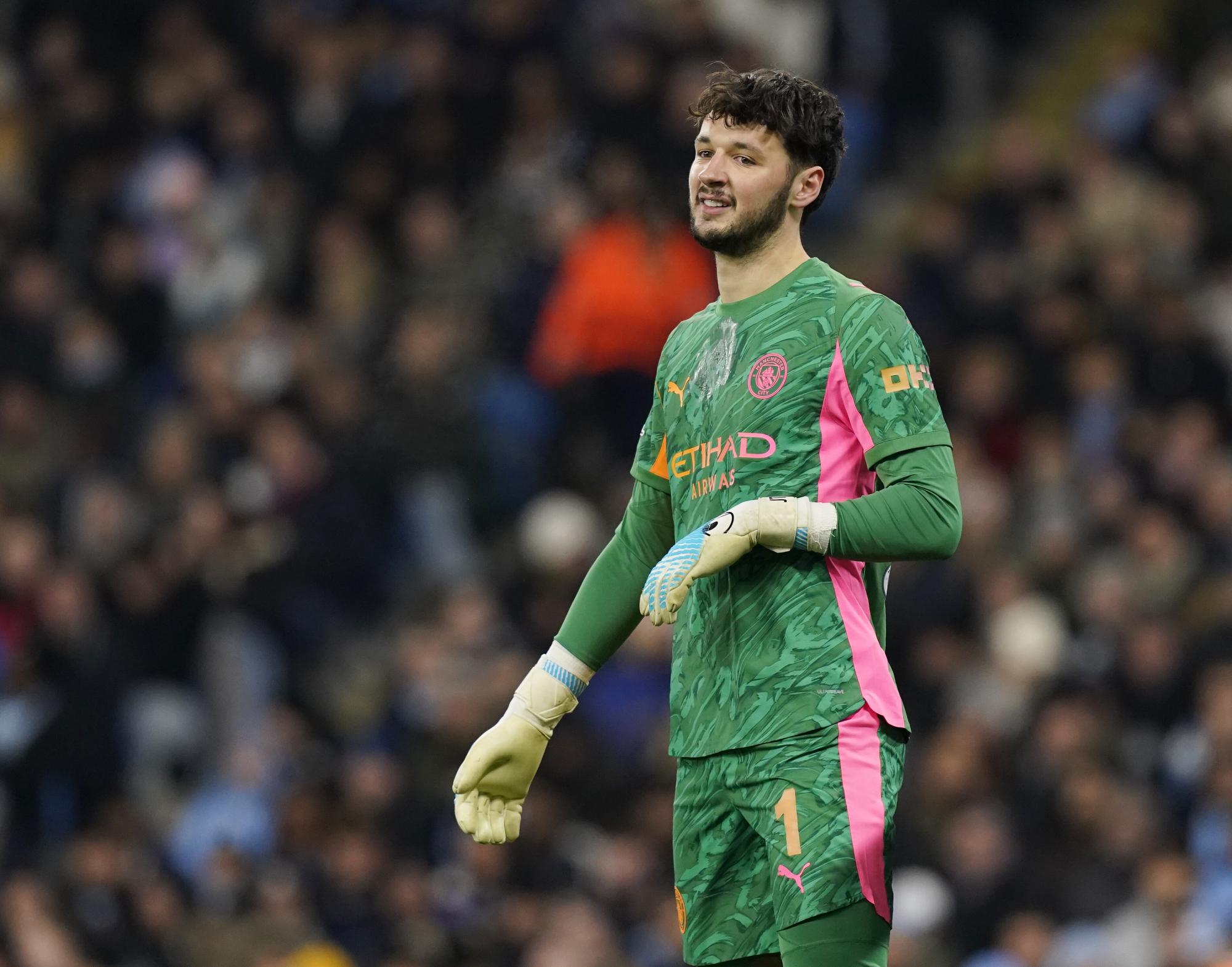 James Trafford toujours bouché par Gianluigi Donnarumma à Manchester City