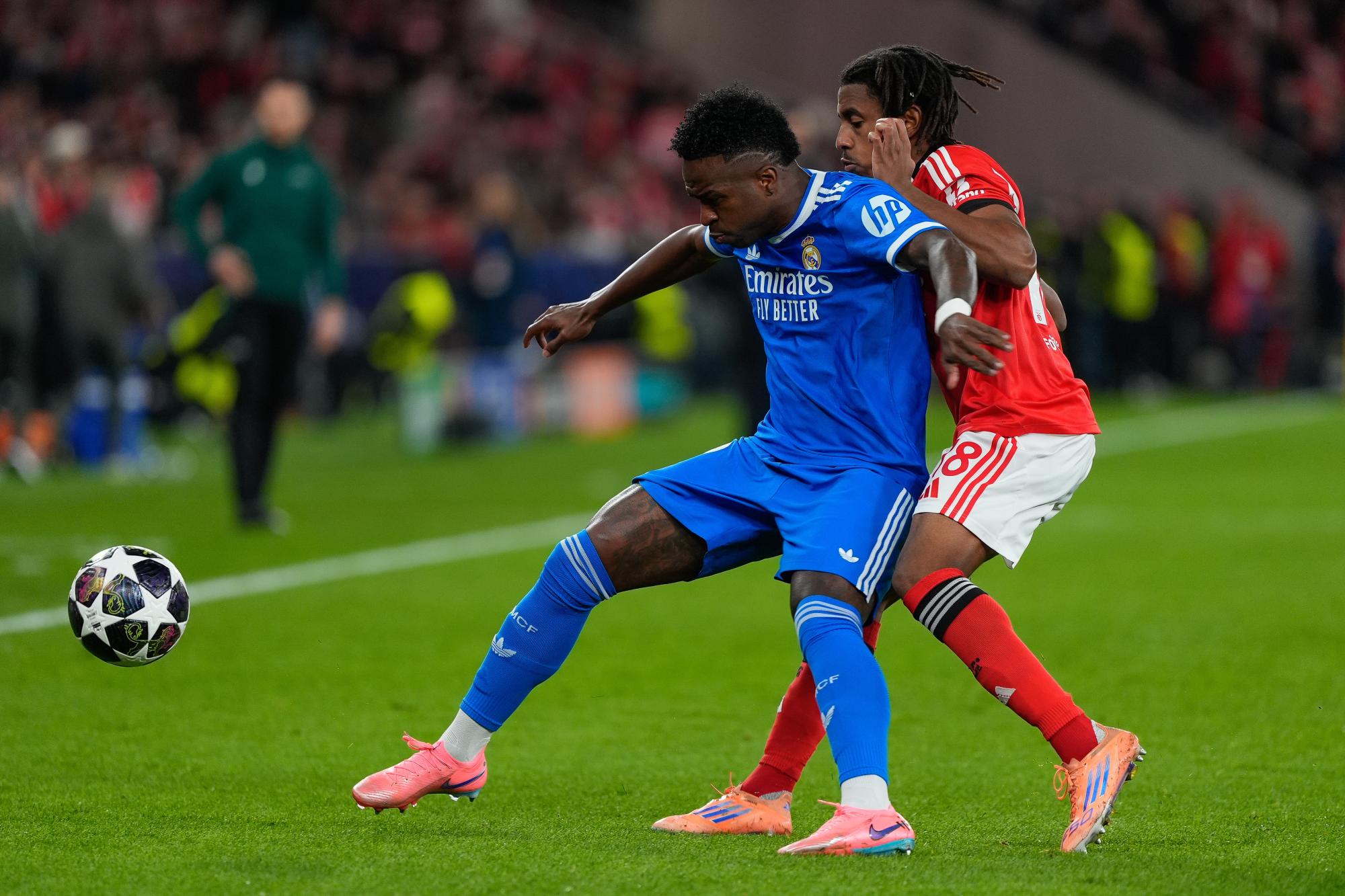 La fédération brésilienne salue «/le courage et la dignité/» de Vinícius Júnior, après les insultes subies lors de Benfica-Real Madrid