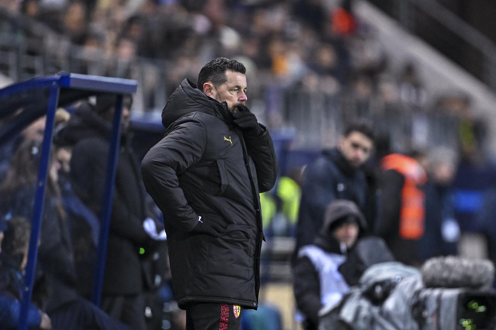 Ligue 1 : Pierre Sage vise les meilleures performances possibles, pas les records