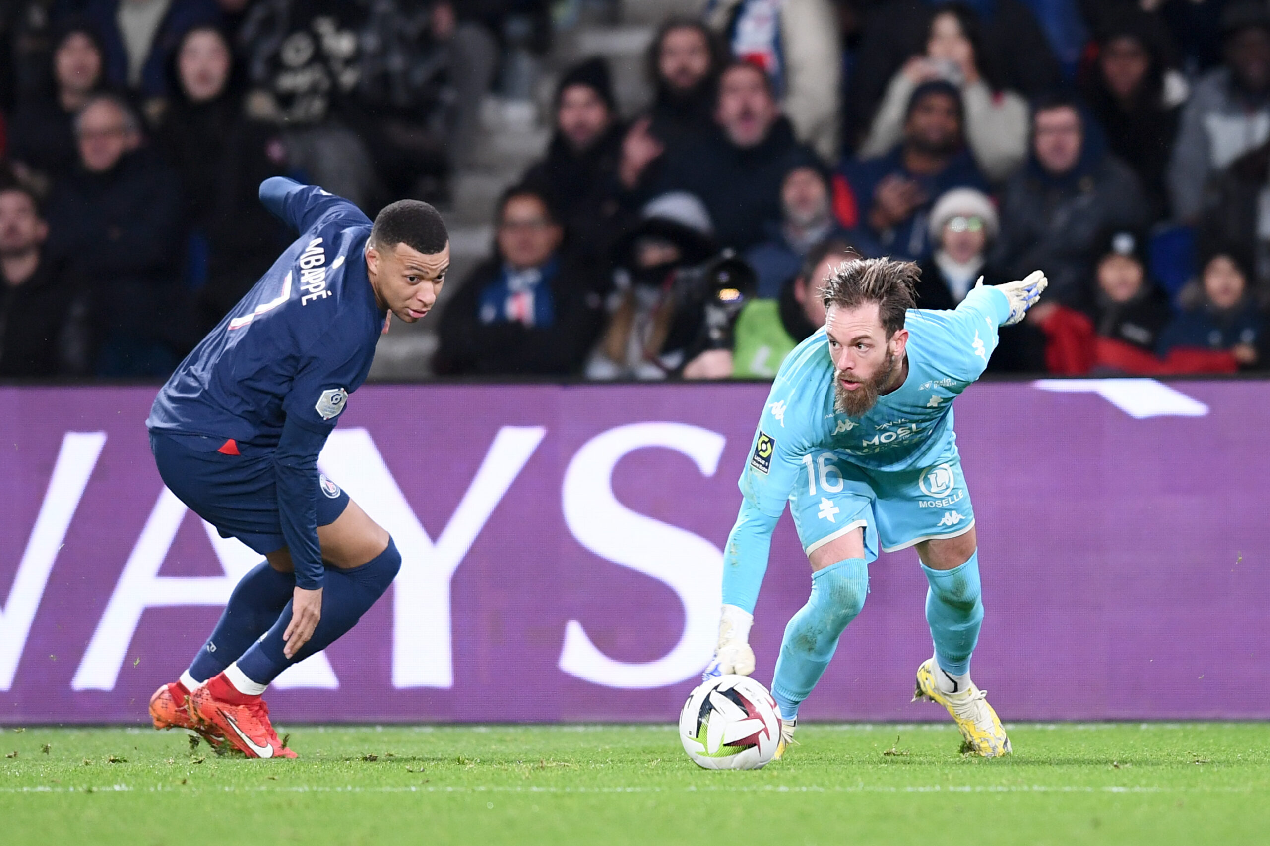 Quand Alexandre Oukidja, ancien gardien de Metz, dénonce le comportement de Kylian Mbappé sur les terrains