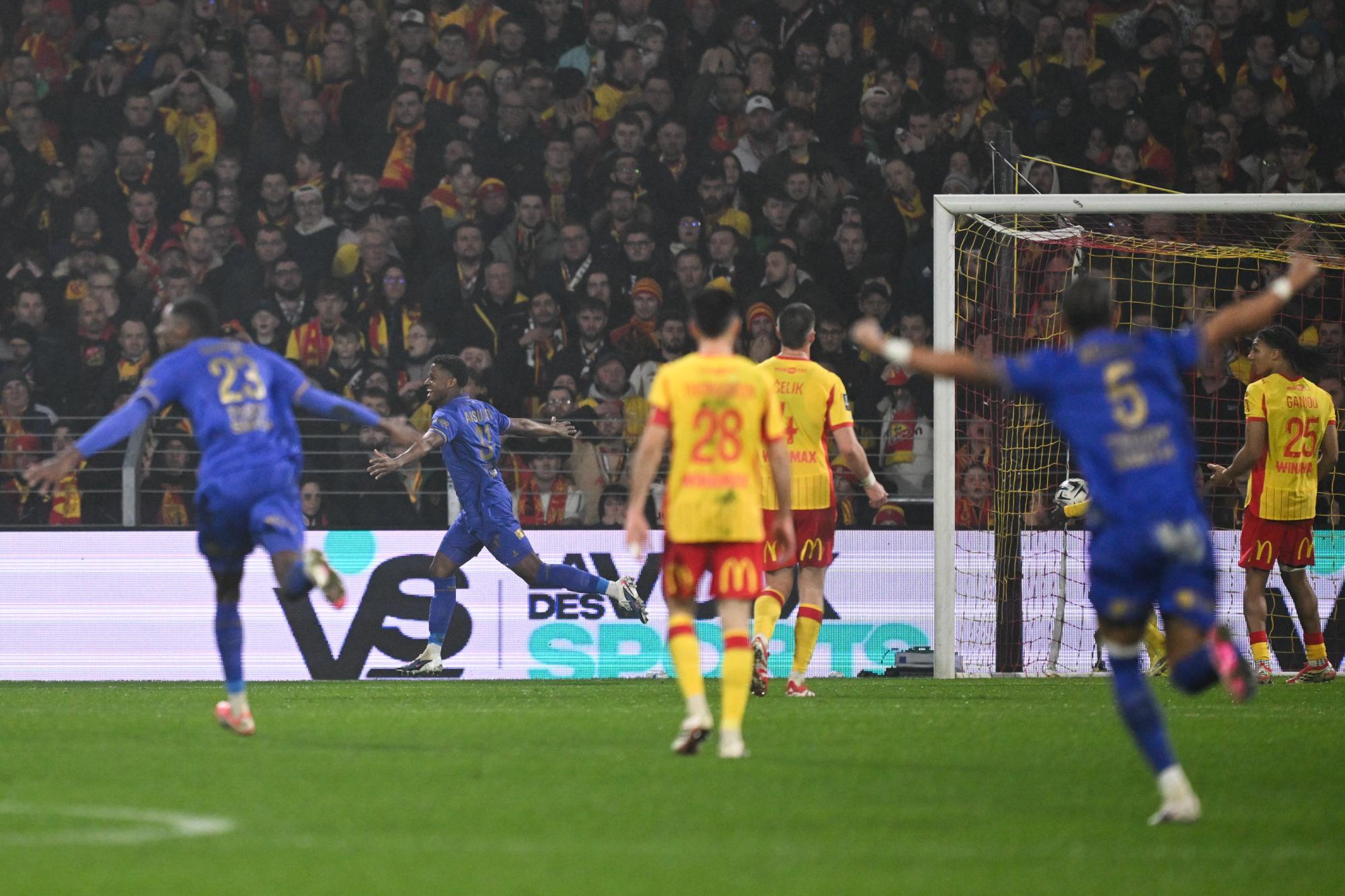 Ligue 1 : mené de deux buts, Monaco renverse et bat Lens en neuf minutes top chrono