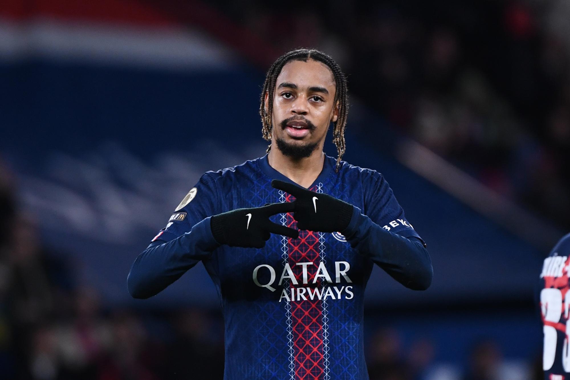 Ligue 1 : largement supérieur à la lanterne rouge, le Paris Saint-Germain bat Metz et reprend la première place