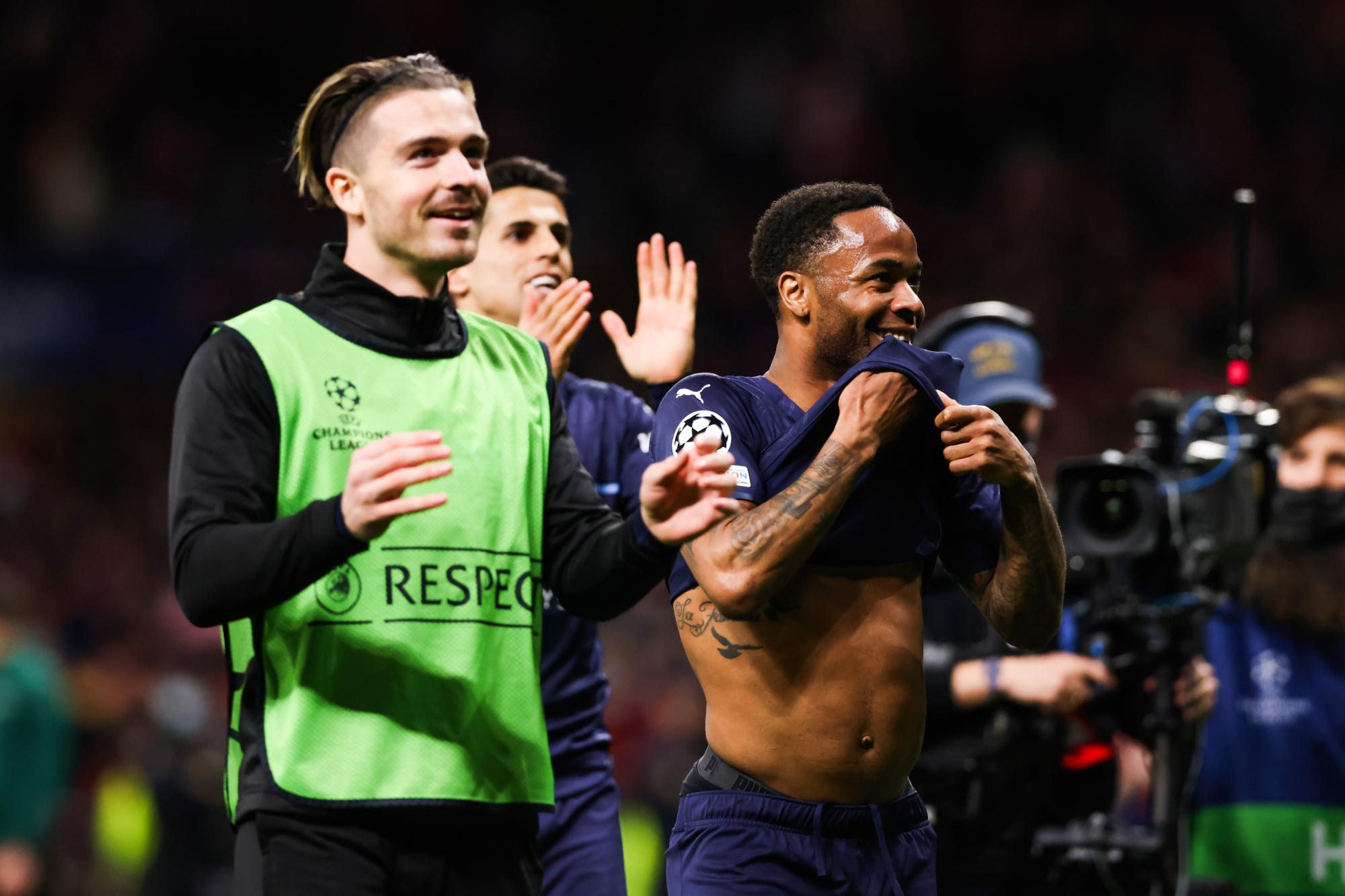 Jack Grealish prend la défense de Raheem Sterling