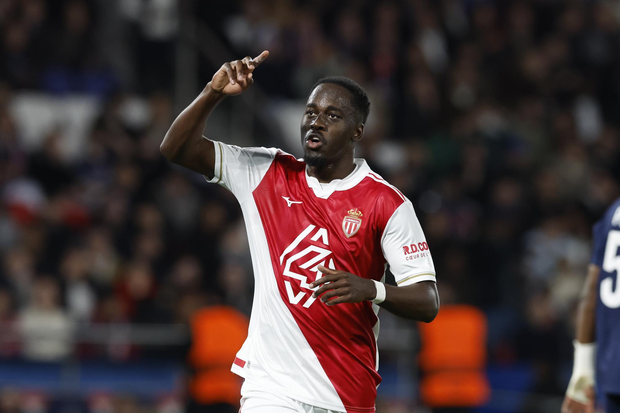 Ligue des champions : Jordan Teze remet en cause l'arbitrage après l'élimination monégasque