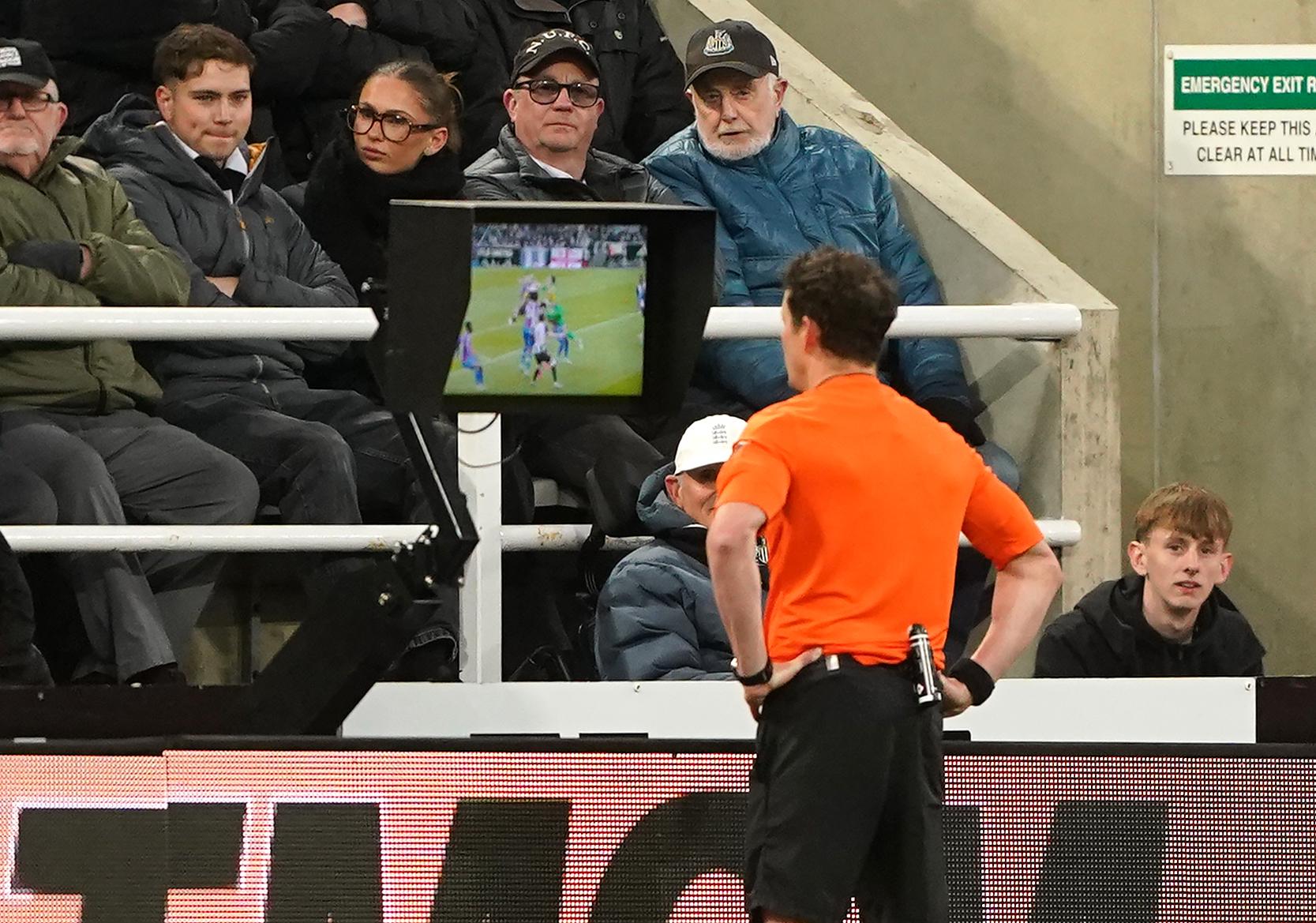 Un jeu vidéo en développement pour incarner un arbitre à la VAR