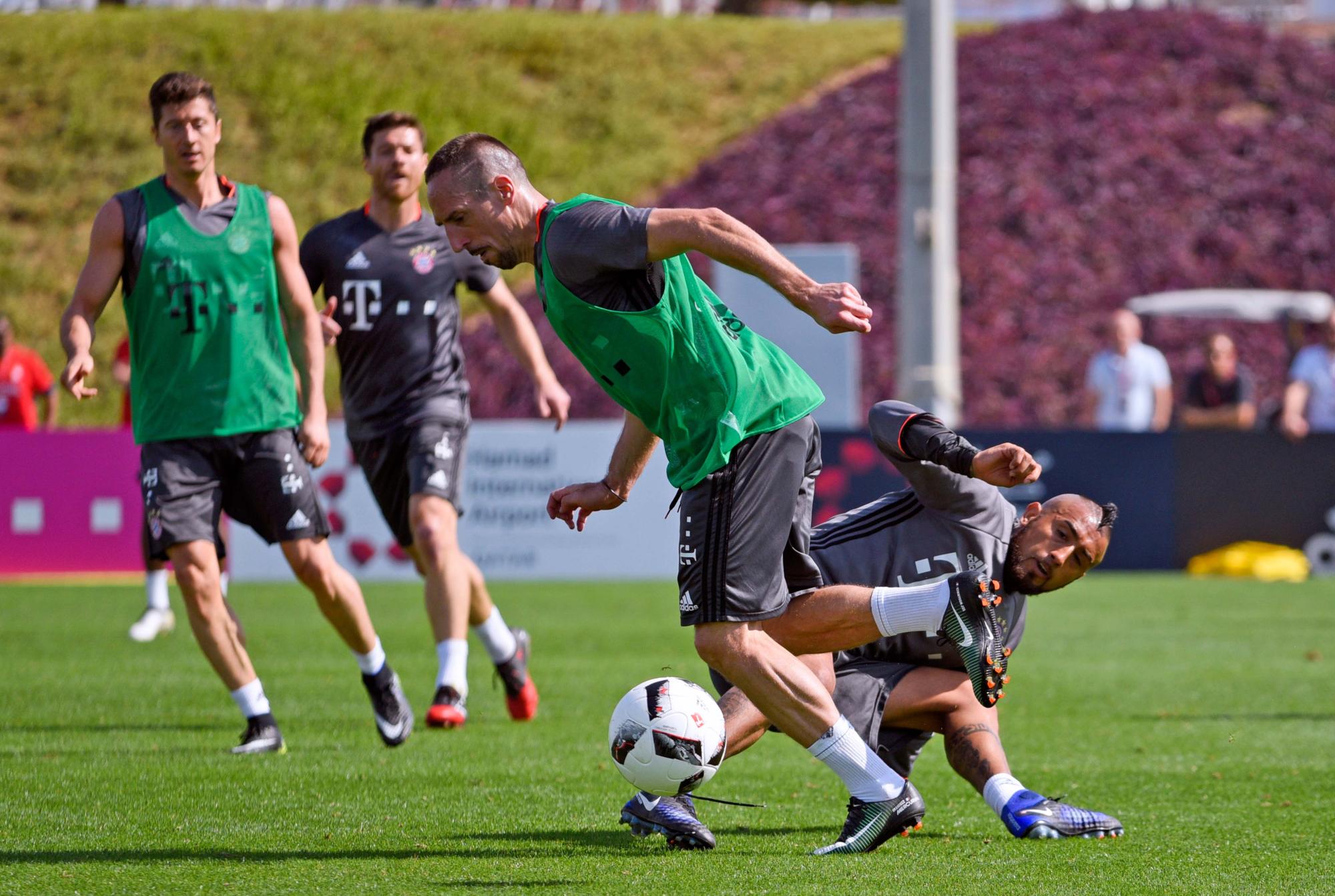 Pour Arturo Vidal, Franck Ribéry est meilleur que Cristiano Ronaldo