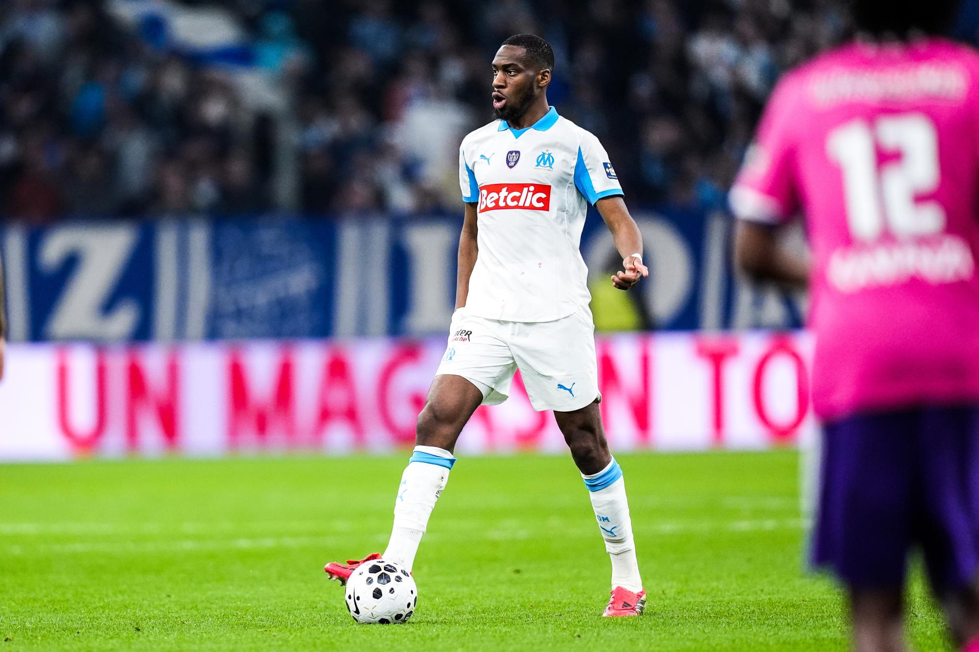 Geoffrey Kondogbia veut «/regarder de l'avant/» après l'élimination de l'OM