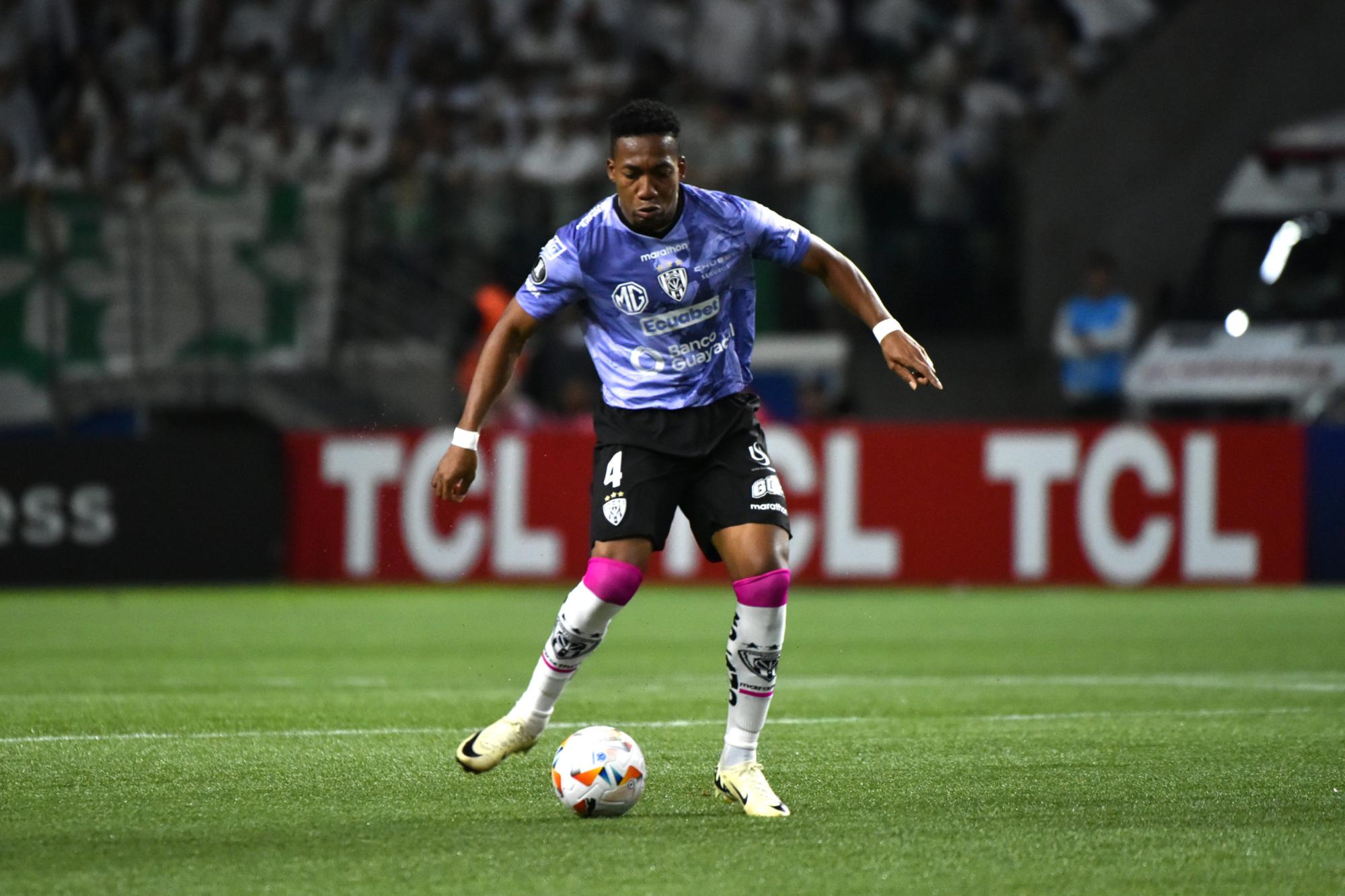 Equateur Liga Pro : Le terrible tacle subi par un joueur d'Independiente del Valle