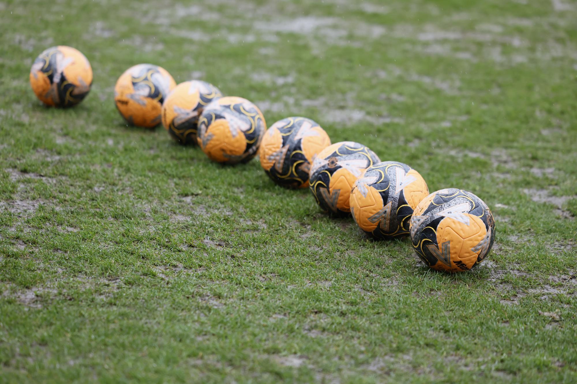 Faits Divers : Une bagarre au couteau éclate et fait un blessé lors d'un match de football entre le Racing Football Club de Toulon et le FC Avignon