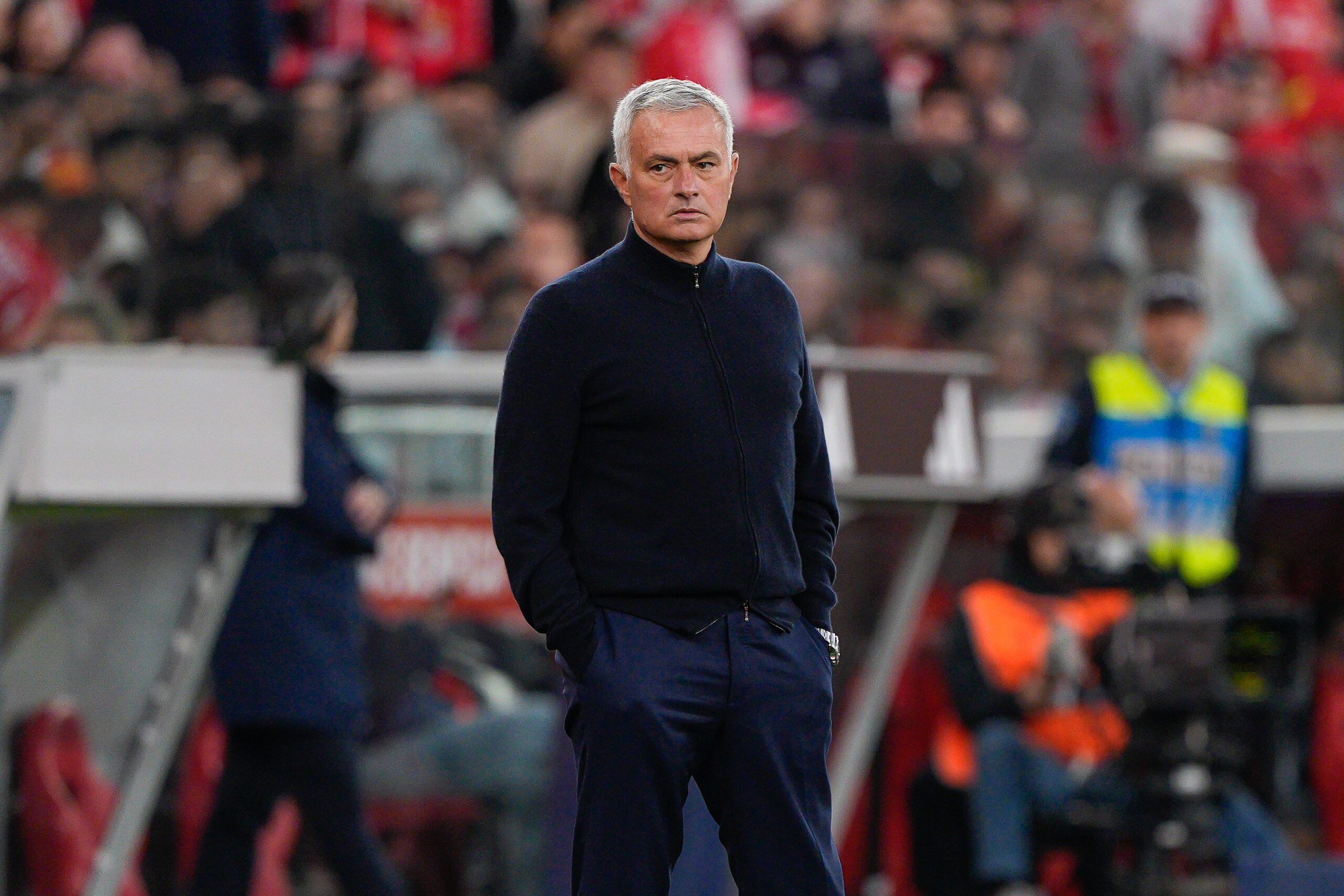 Benfica-Porto : José Mourinho voit rouge et s'embrouille avec Lucho González