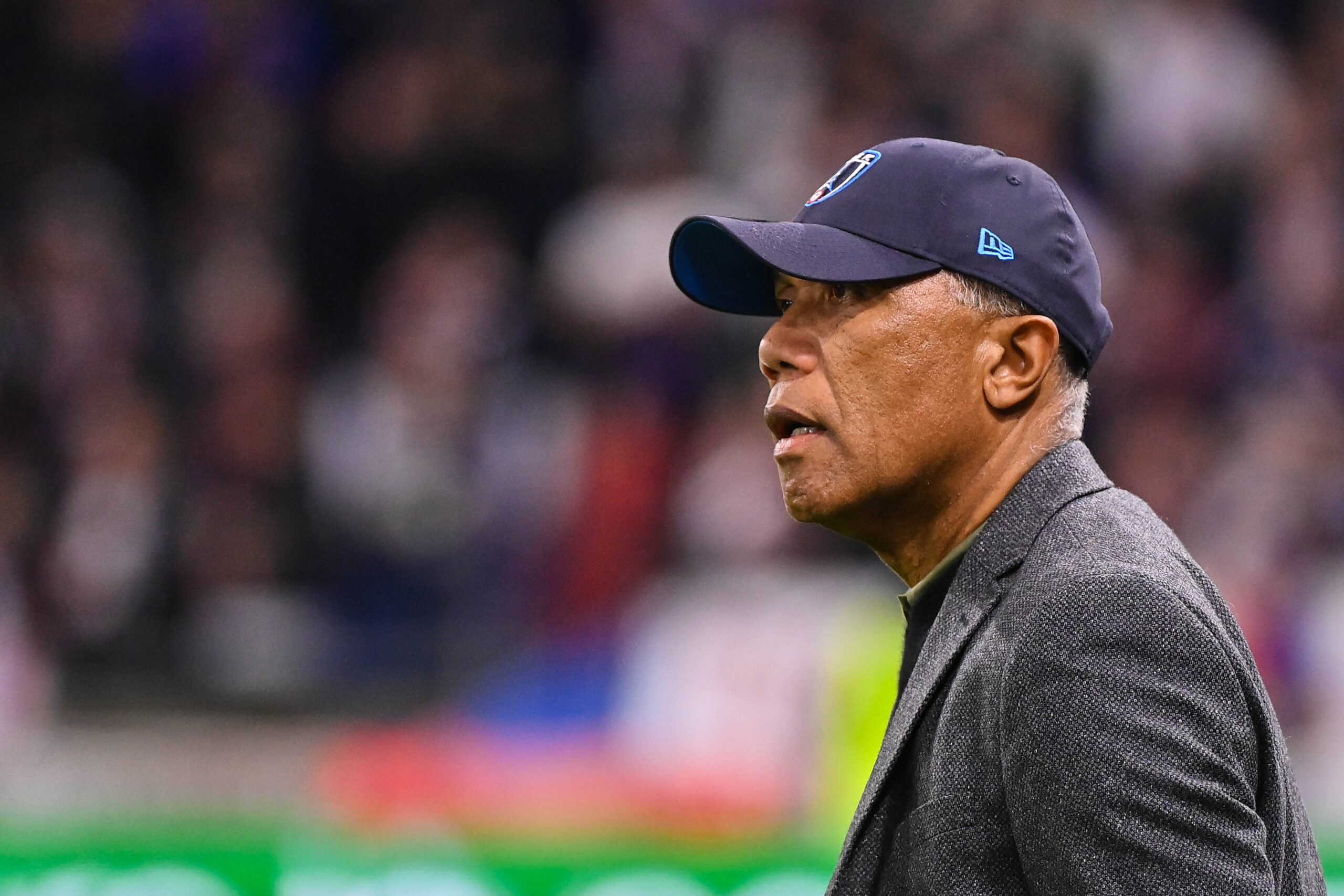 Antoine Kombouaré au Paris FC, les codes n'ont pas changé