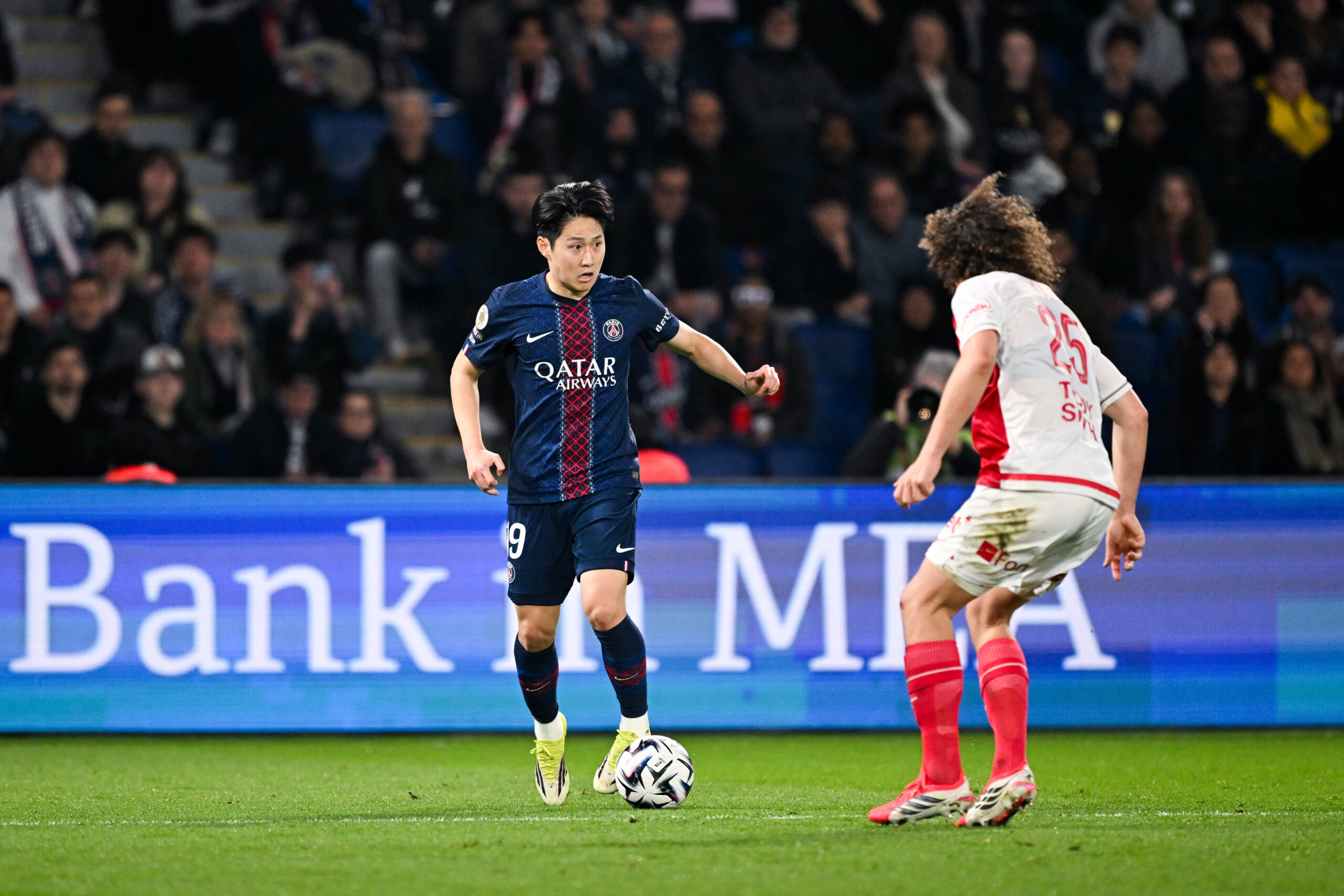 Le Paris Saint-Germain fixe son prix pour Lee Kang-in