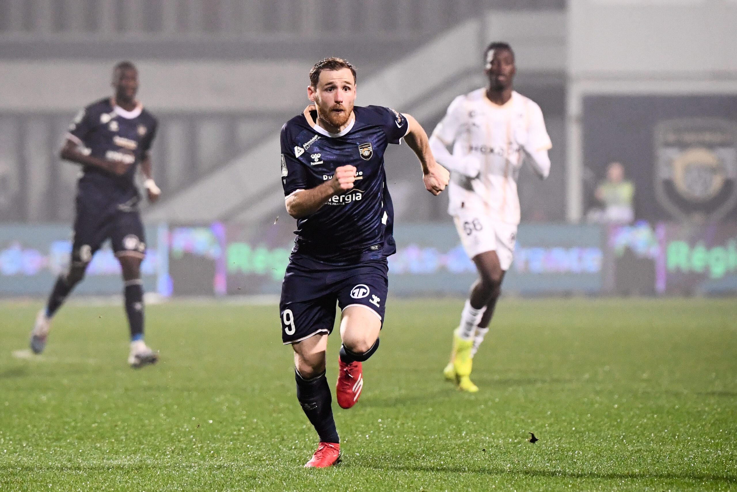 Ligue 2 : Reims s'offre un nul miraculeux à Dunkerque