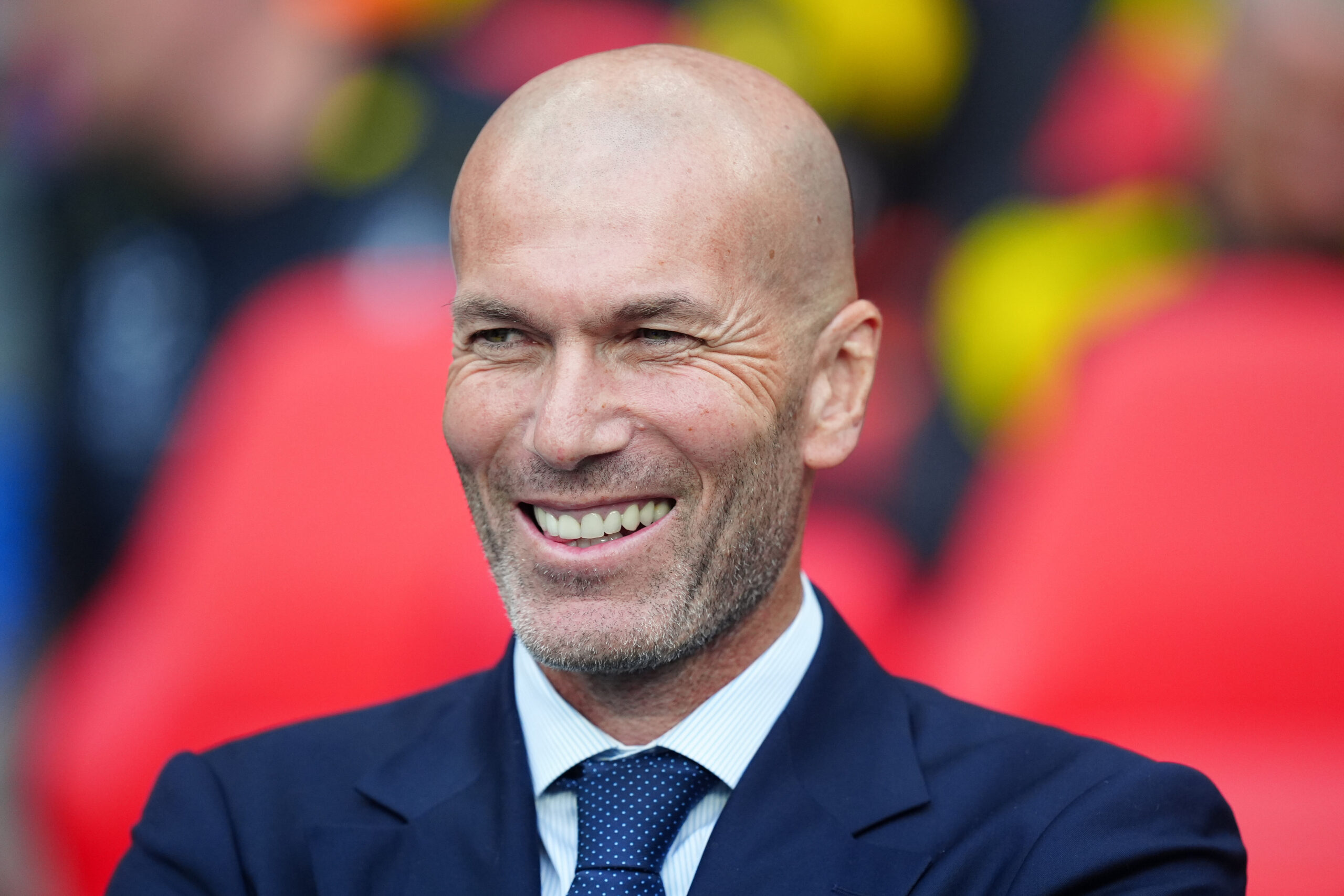 Zinédine Zidane a contacté Raynald Denoueix pour lui proposer un poste d'adjoint