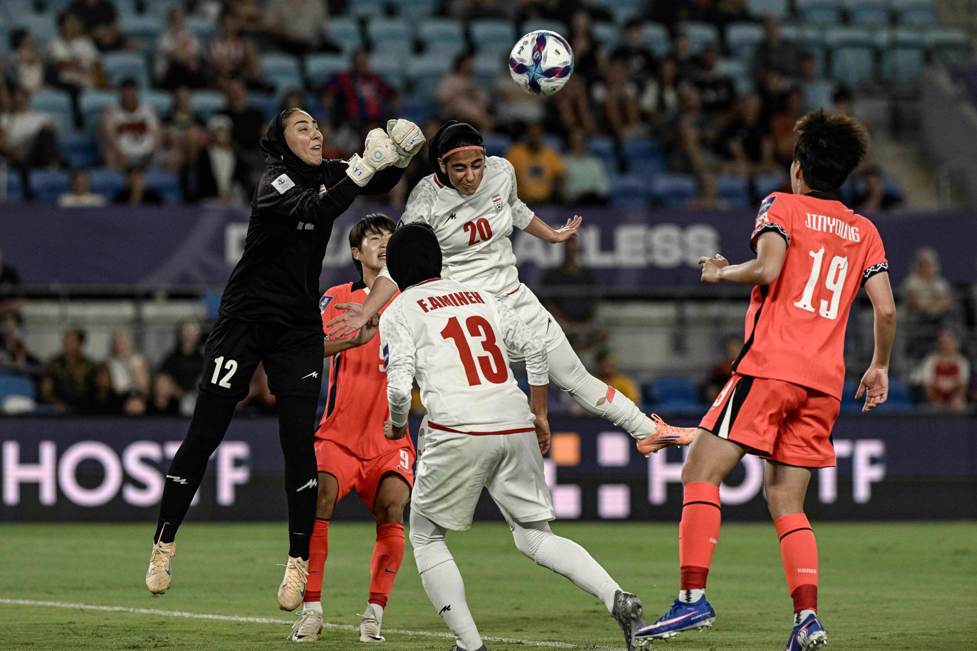 Coupe d'Asie : Les joueuses iraniennes au coeur de la guerre au Moyen-Orient