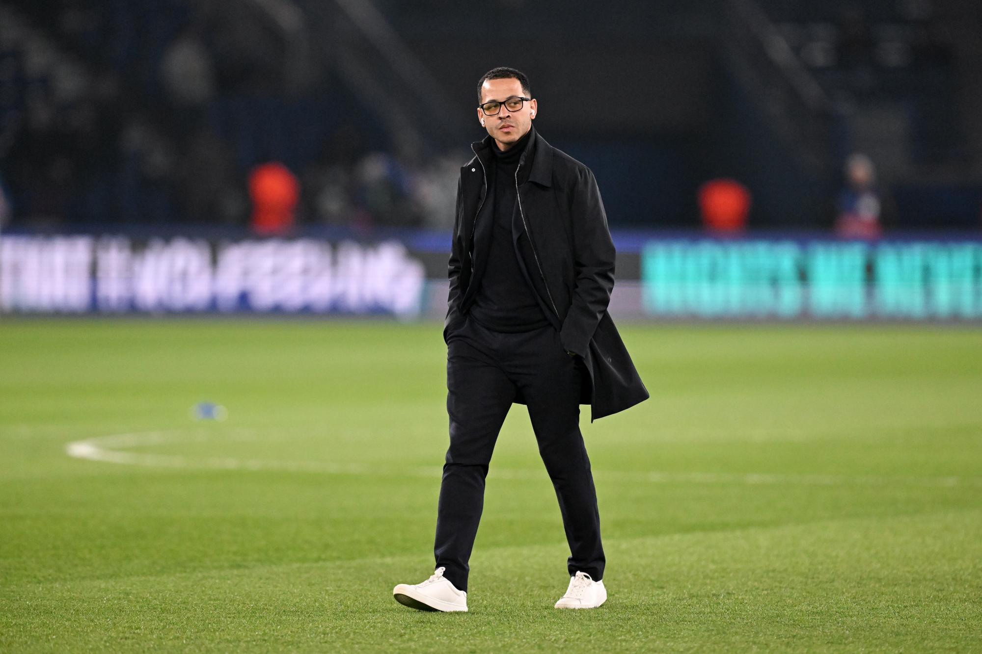 Ligue des champions - Liam Rosenior après PSG-Chelsea : «/Tant qu'il y a un match retour, il y a de l'espoir/»