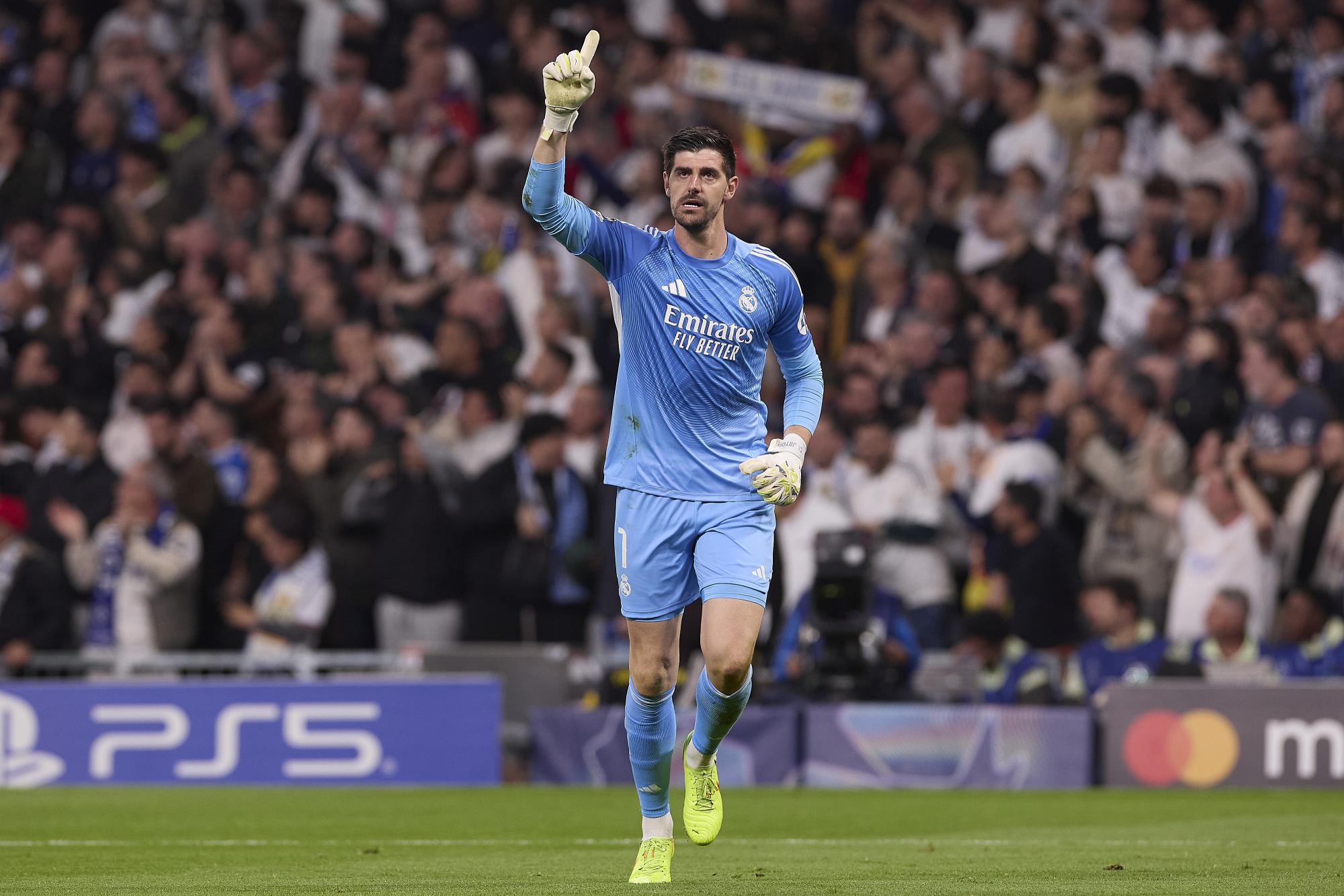 Thibaut Courtois trouve l'atmosphère autour du Real Madrid de plus en plus «/toxique/»