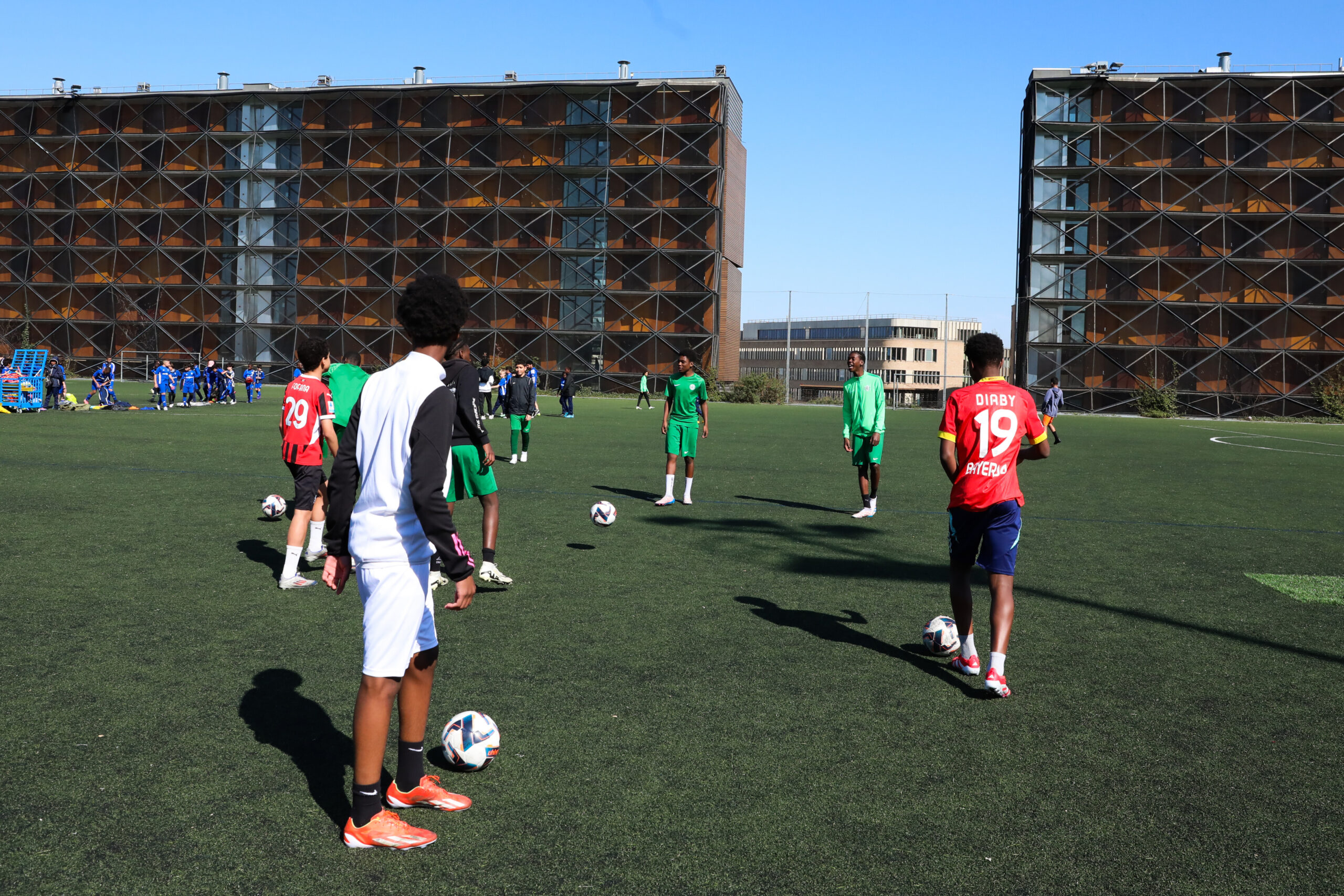 Les mineurs non accompagnés privés de licence : le terrain de l'exclusion
