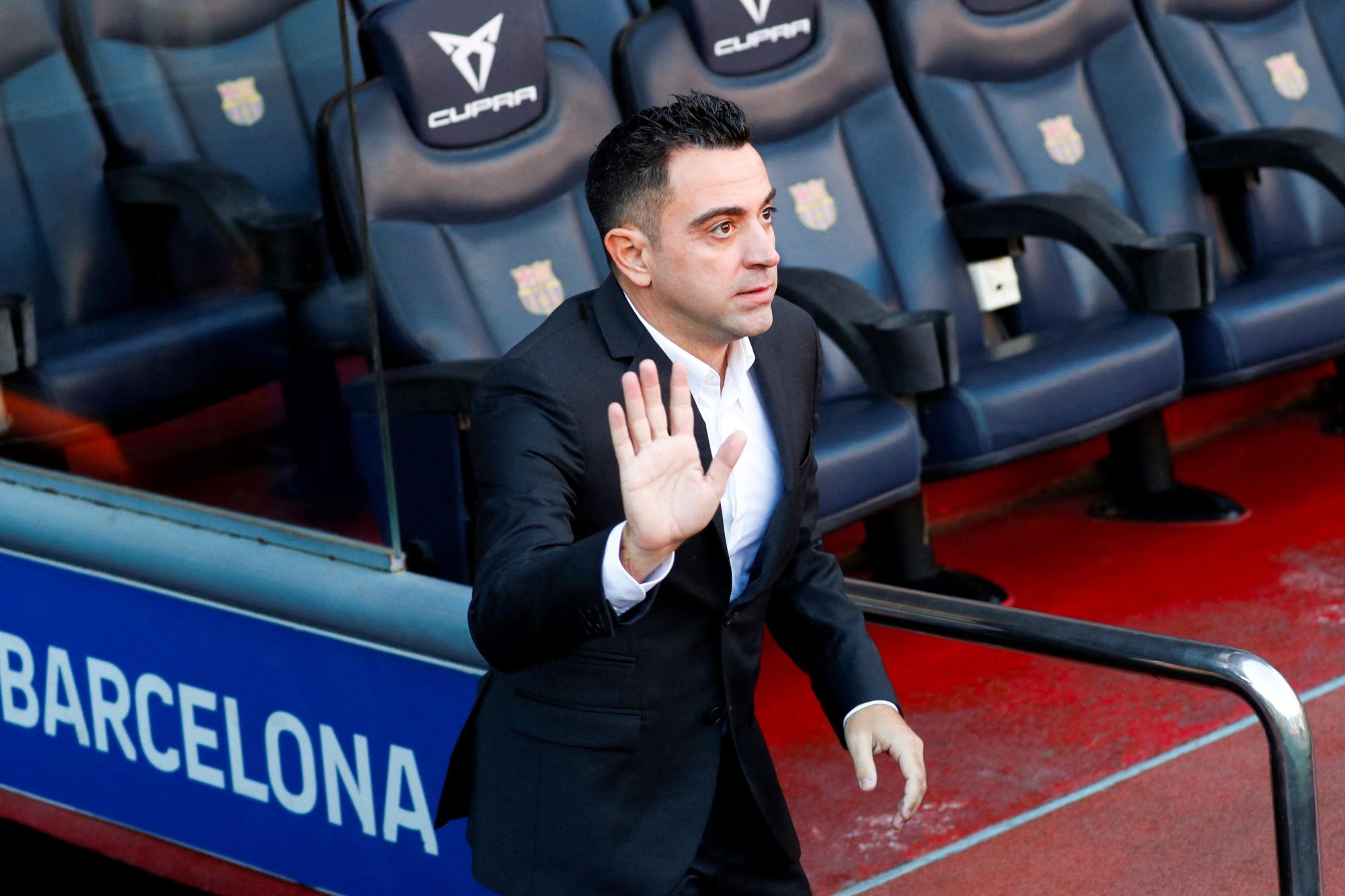 Barcelone : Candidat à la présidence du club espagnol, Víctor Font rend hommage à Xavi Hernandez