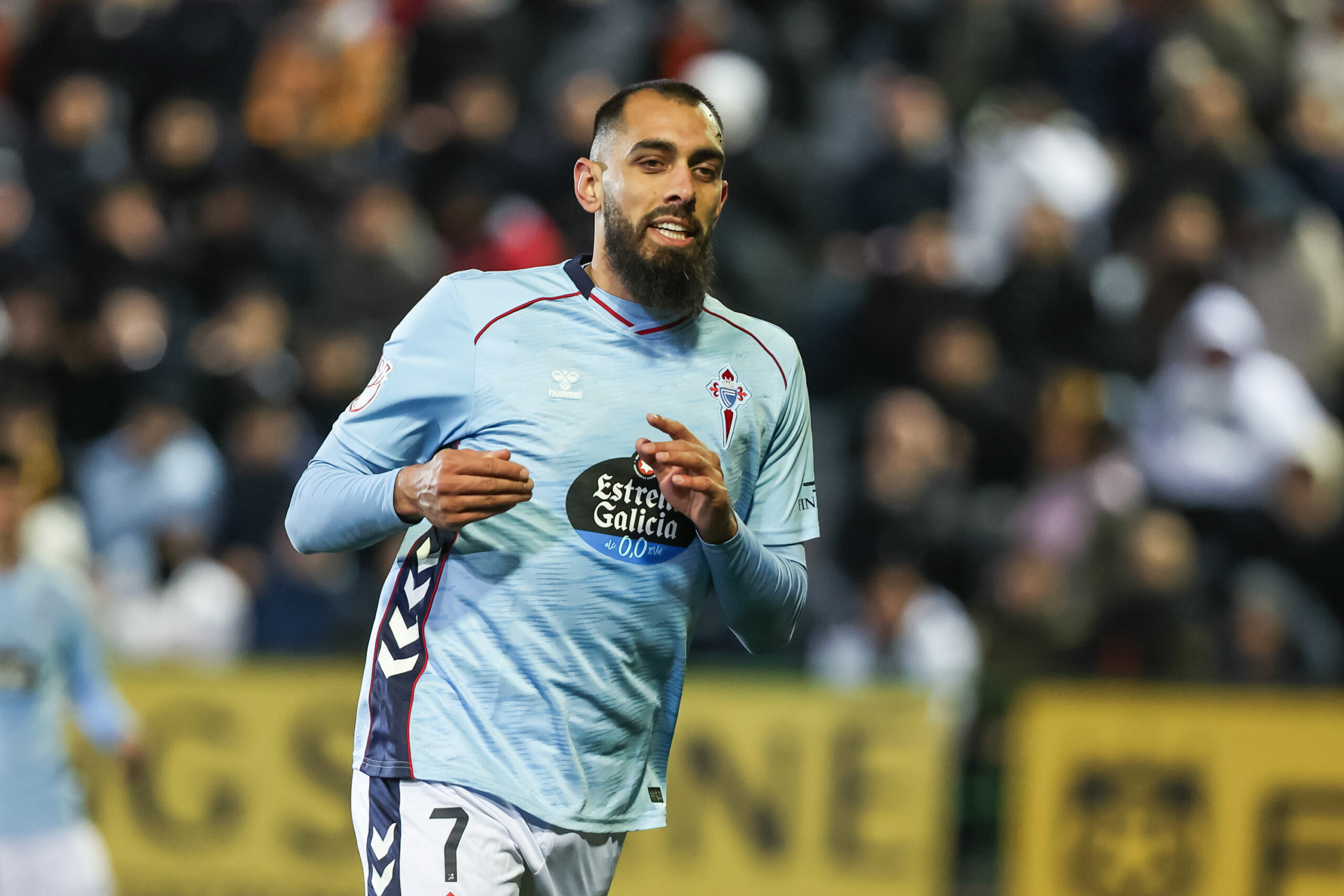 ENTRETIEN - Borja Iglesias : «/Je sais que je ne vais pas changer le monde/»