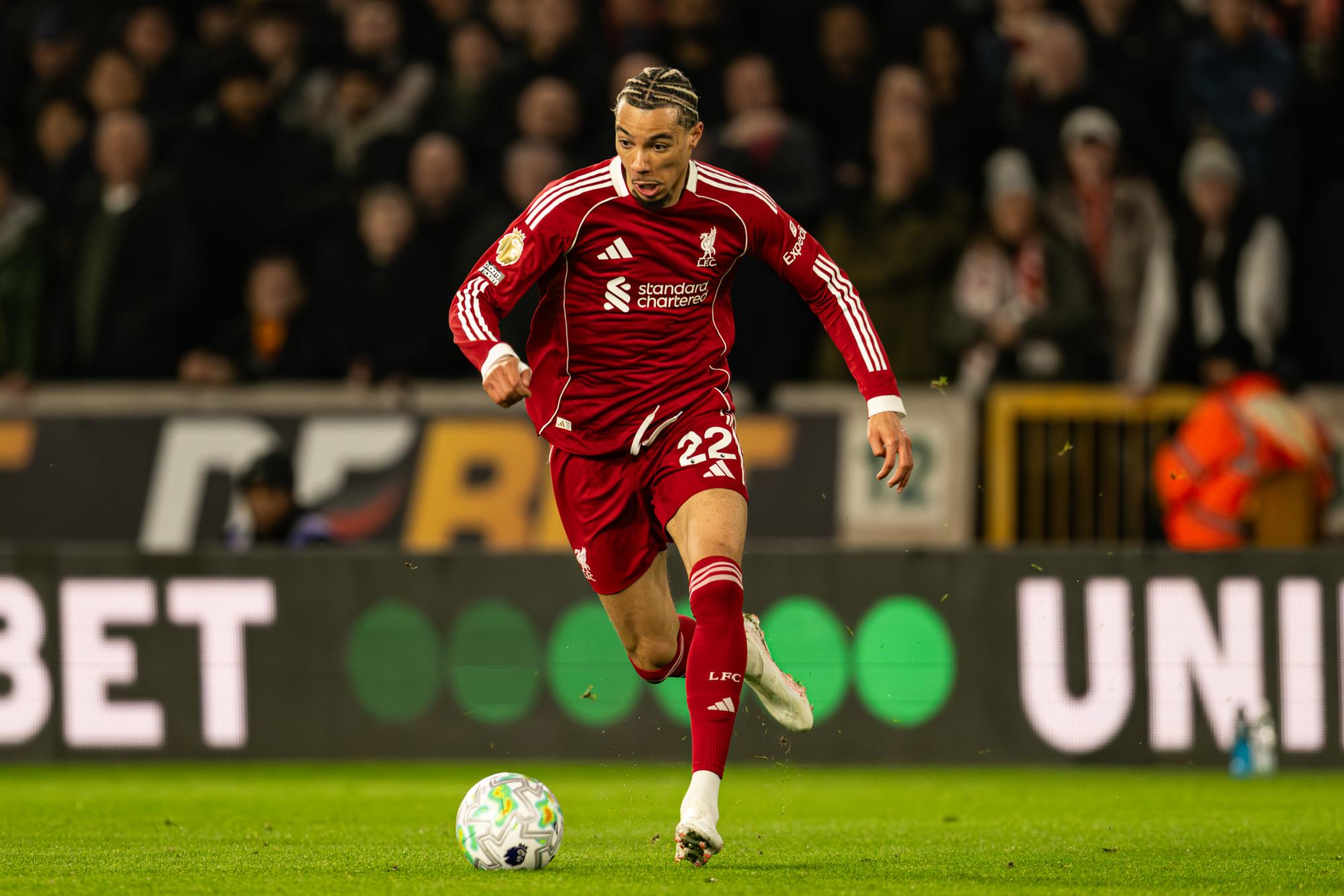 Grossse inquiétude autour du genou de Hugo Ekitiké