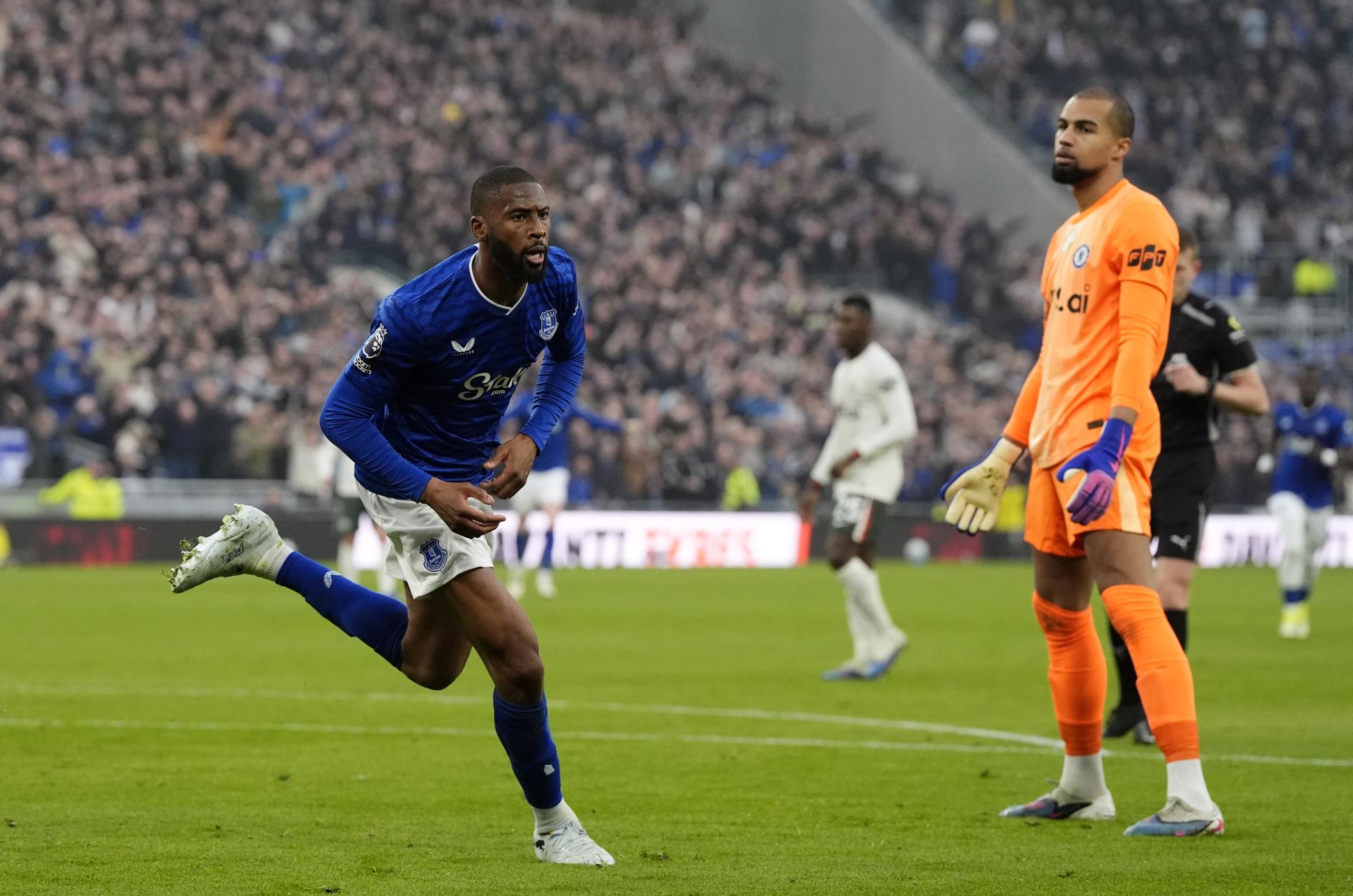 Premier League : Après sa déroute face au PSG, Chelsea coule à Everton