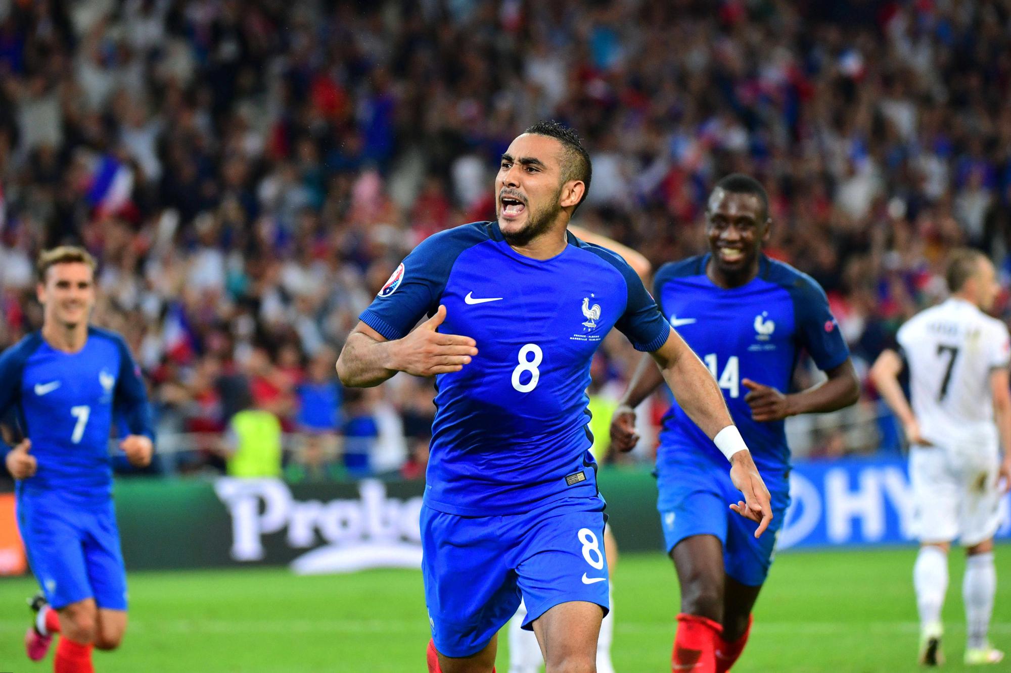 France - Retraite de Dimitri Payet : ombre et lumière permanentes