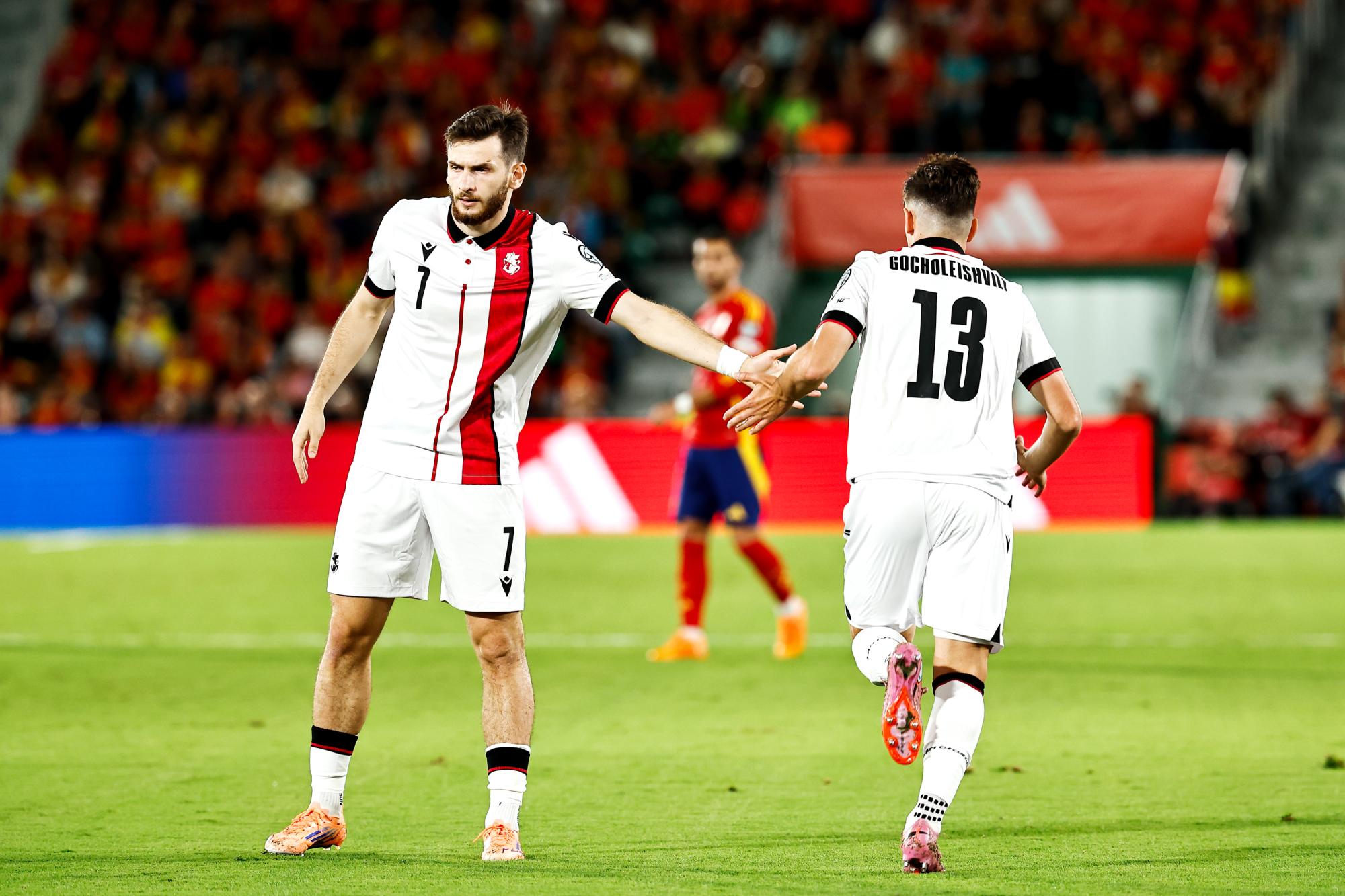 Khvicha Kvaratskhelia est officiellement le nouveau capitaine de la sélection géorgienne