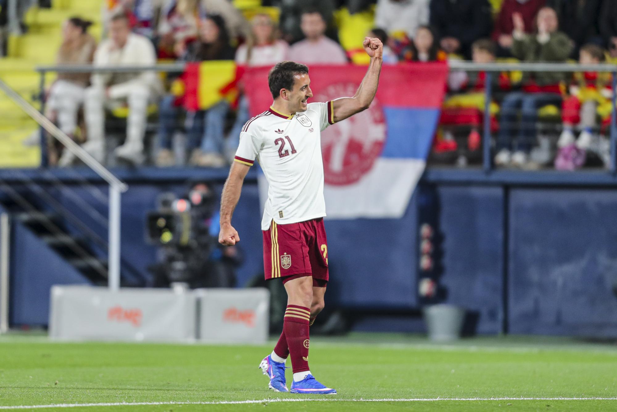 L'Espagne donne la leçon à la Serbie, Mikel Oyarzabal en maître de classe